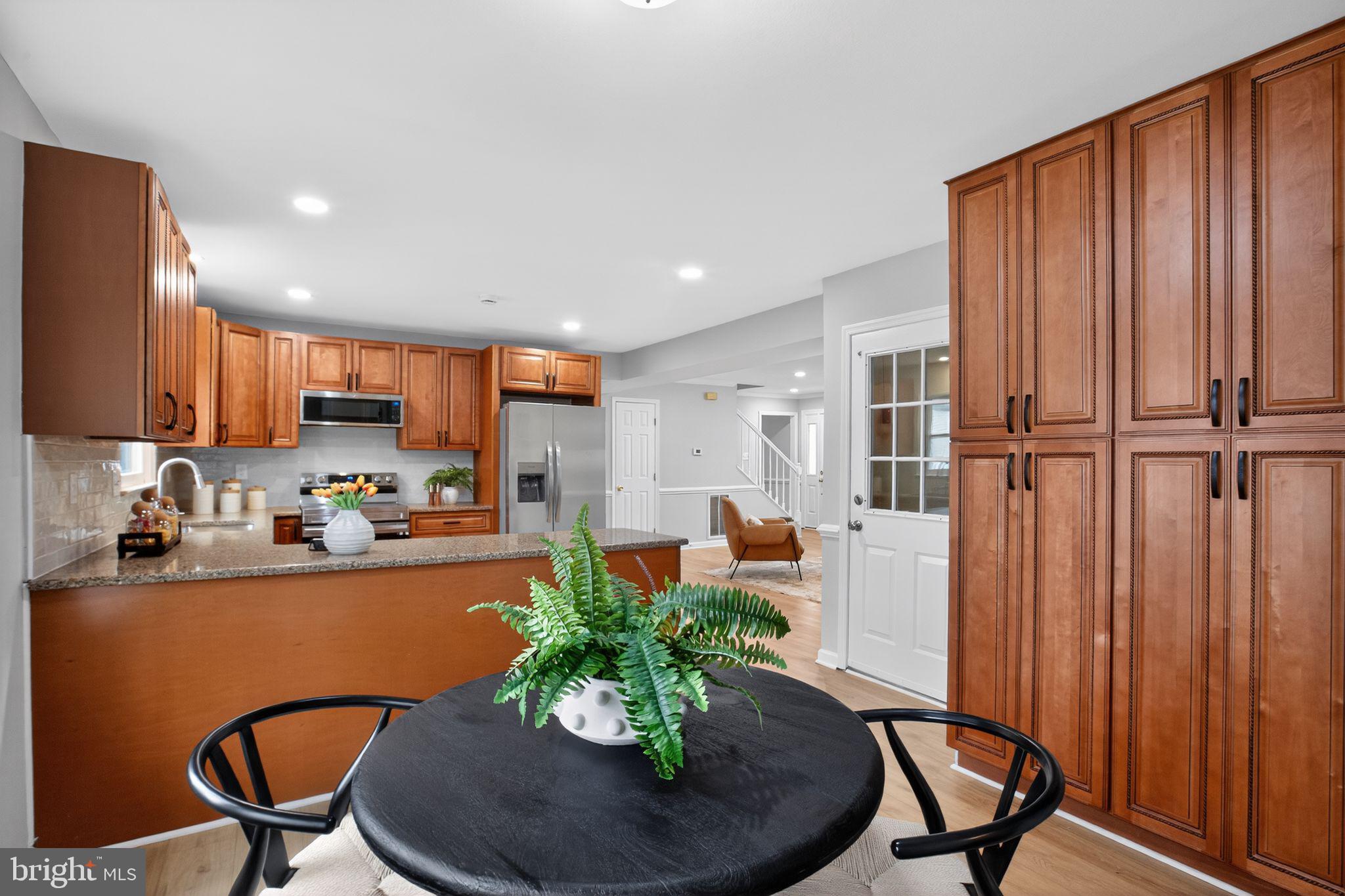 QUEEN'S MILL OF SALEM STATION - Residential