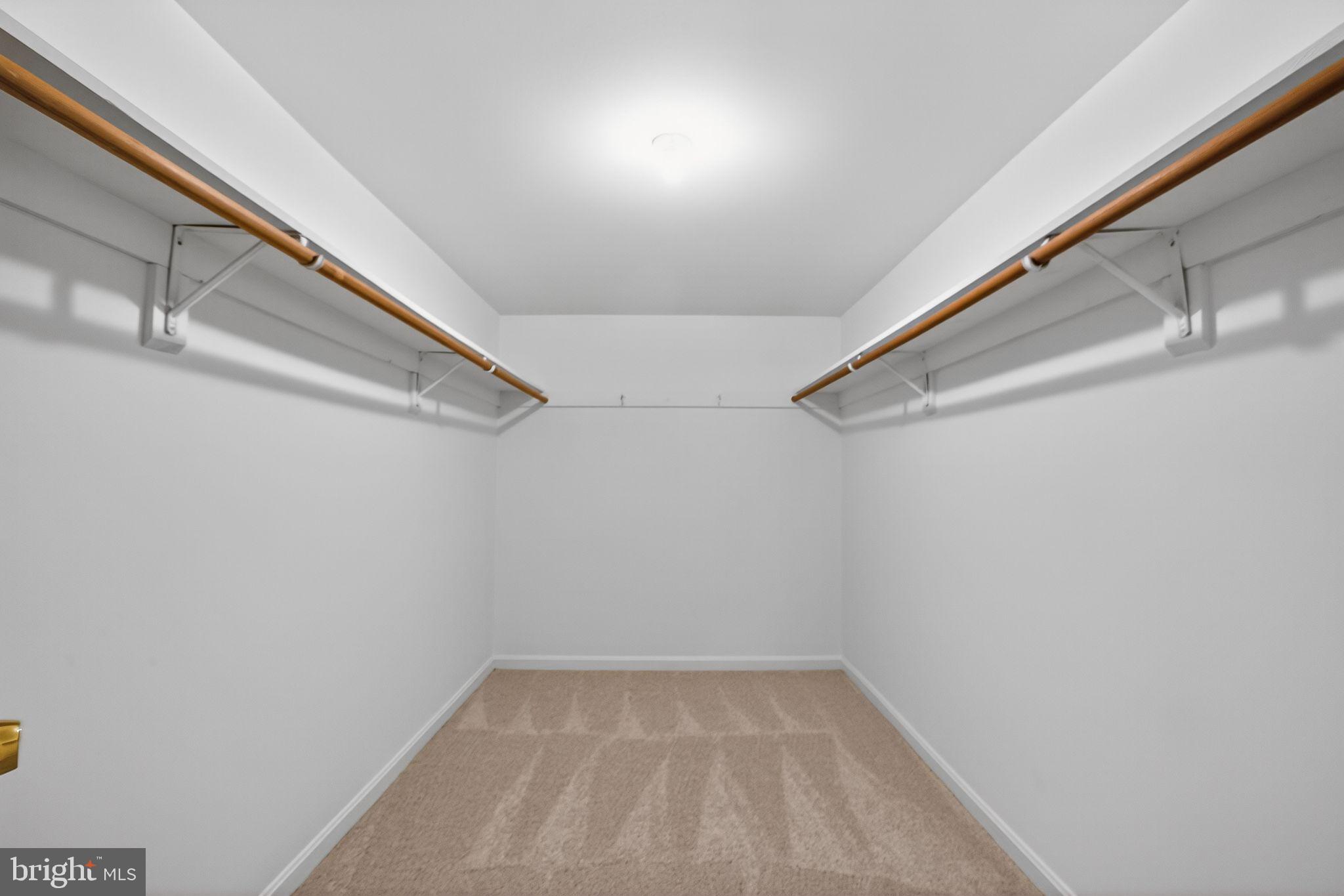 QUEEN'S MILL OF SALEM STATION - Residential