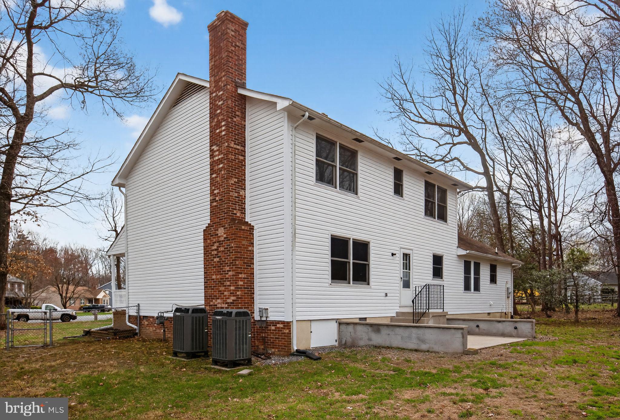 QUEEN'S MILL OF SALEM STATION - Residential