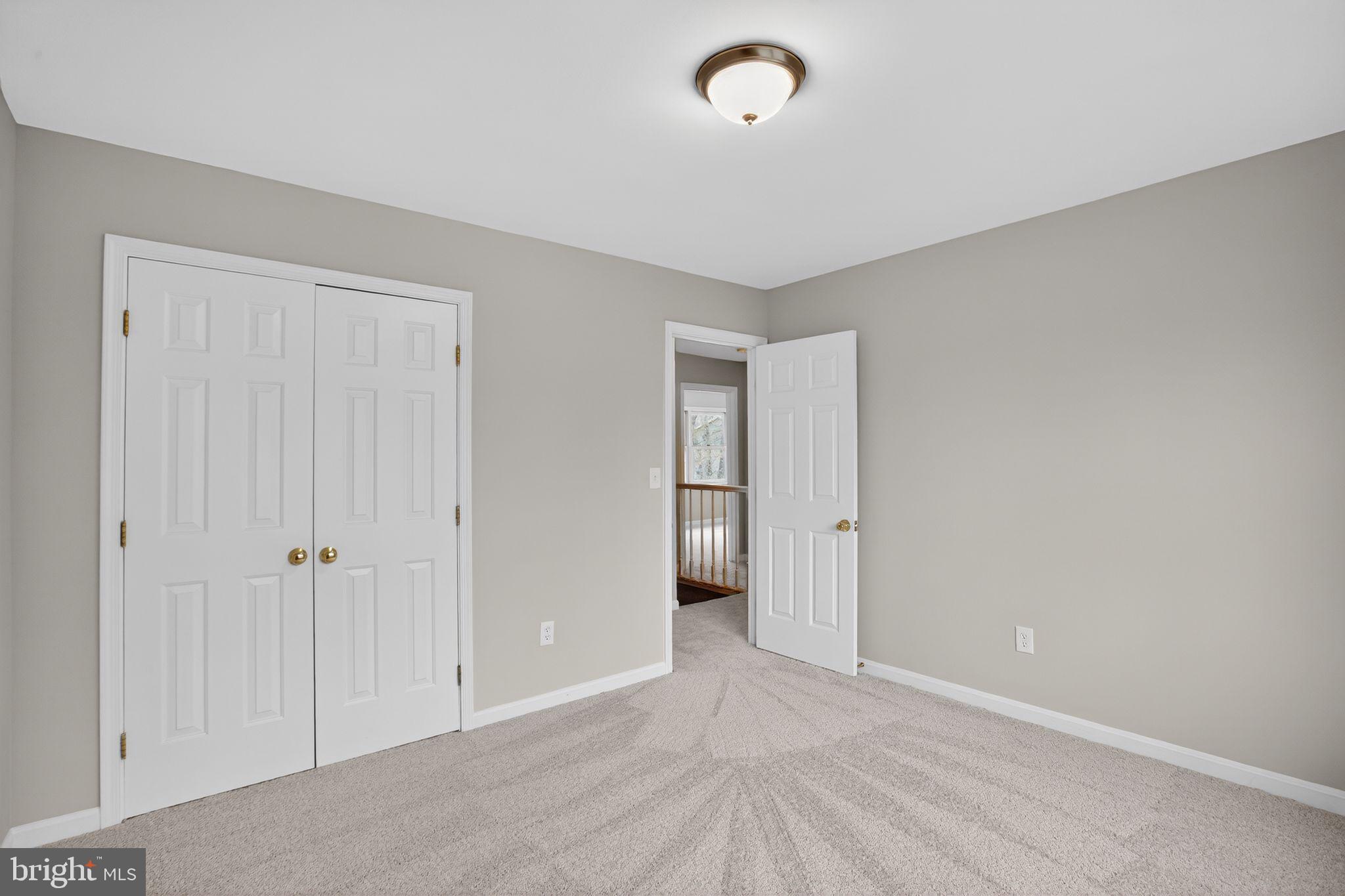 QUEEN'S MILL OF SALEM STATION - Residential