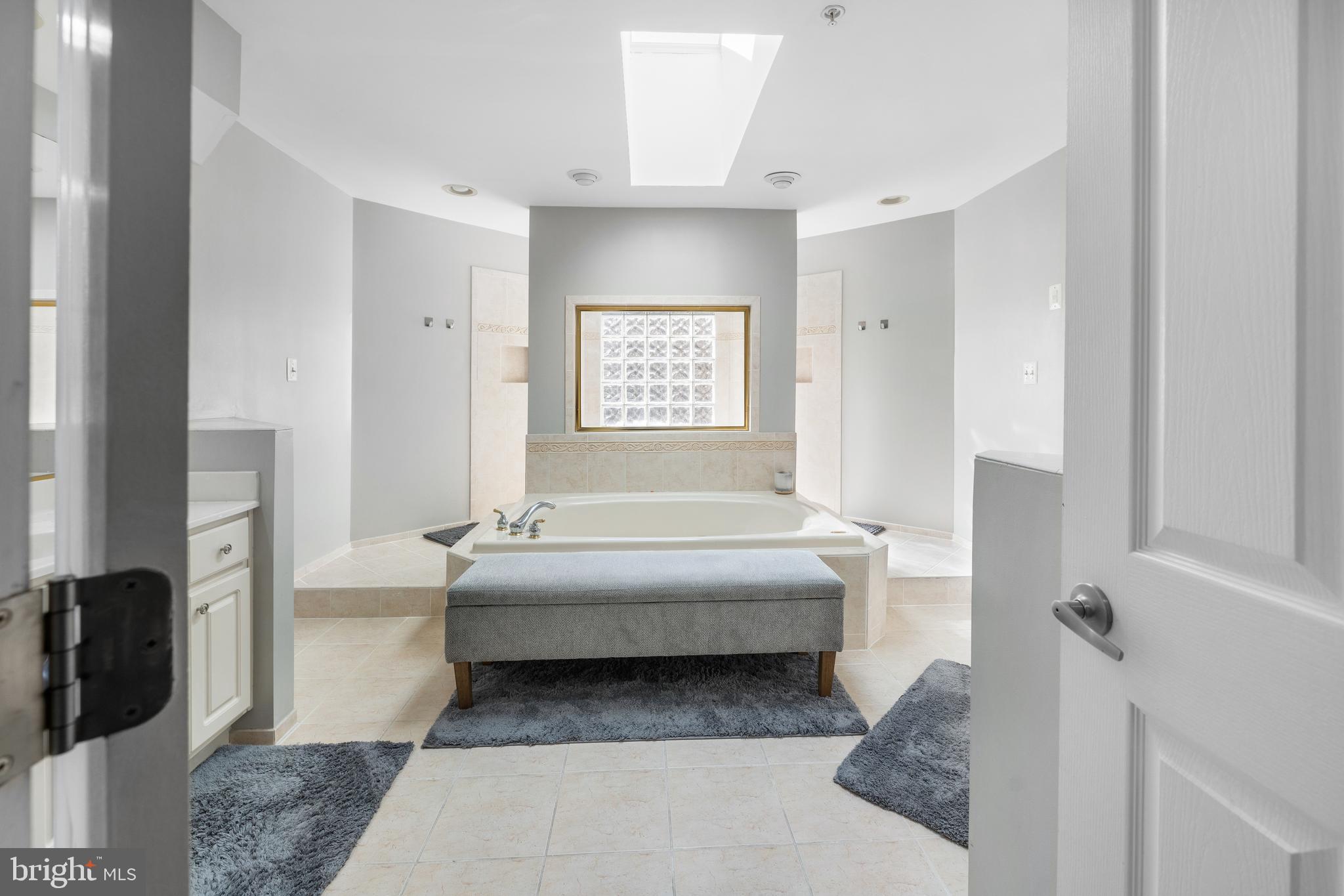 SADDLEBROOK WEST - Residential