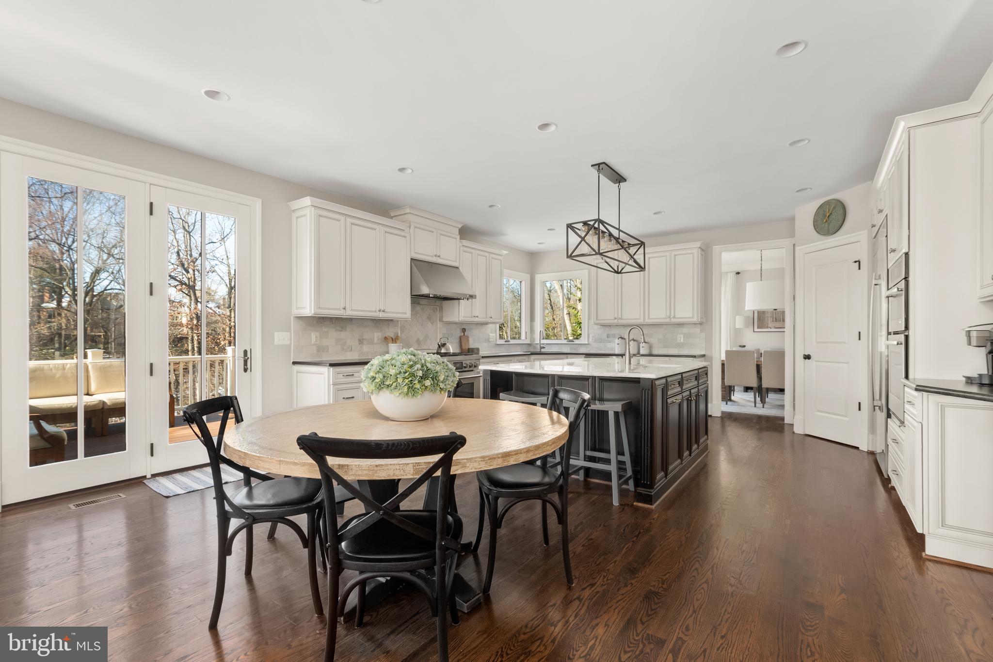 CHESTERBROOK MANOR - Residential