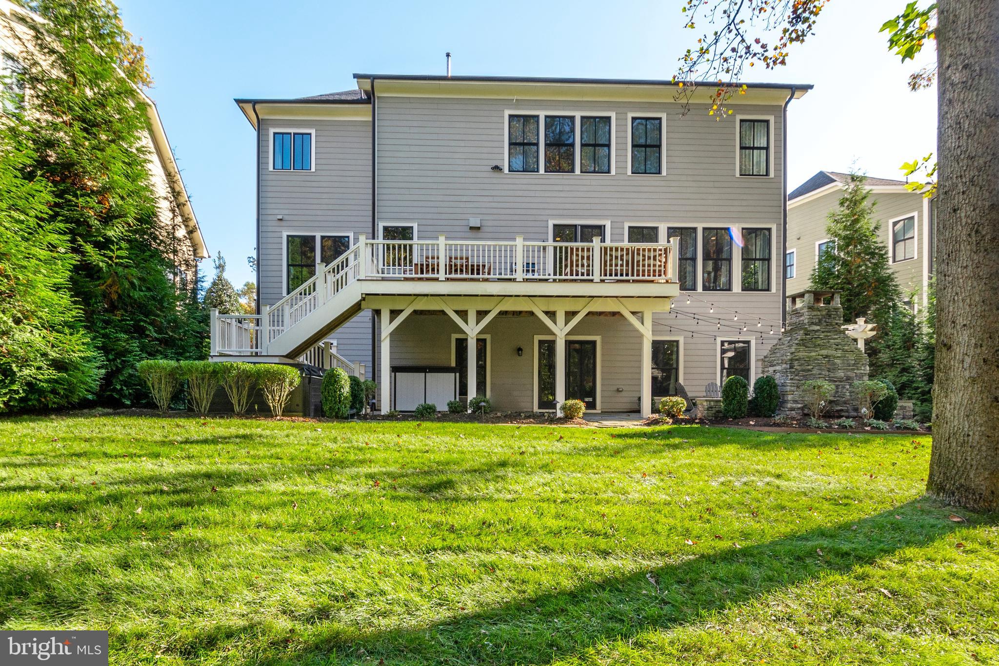CHESTERBROOK MANOR - Residential