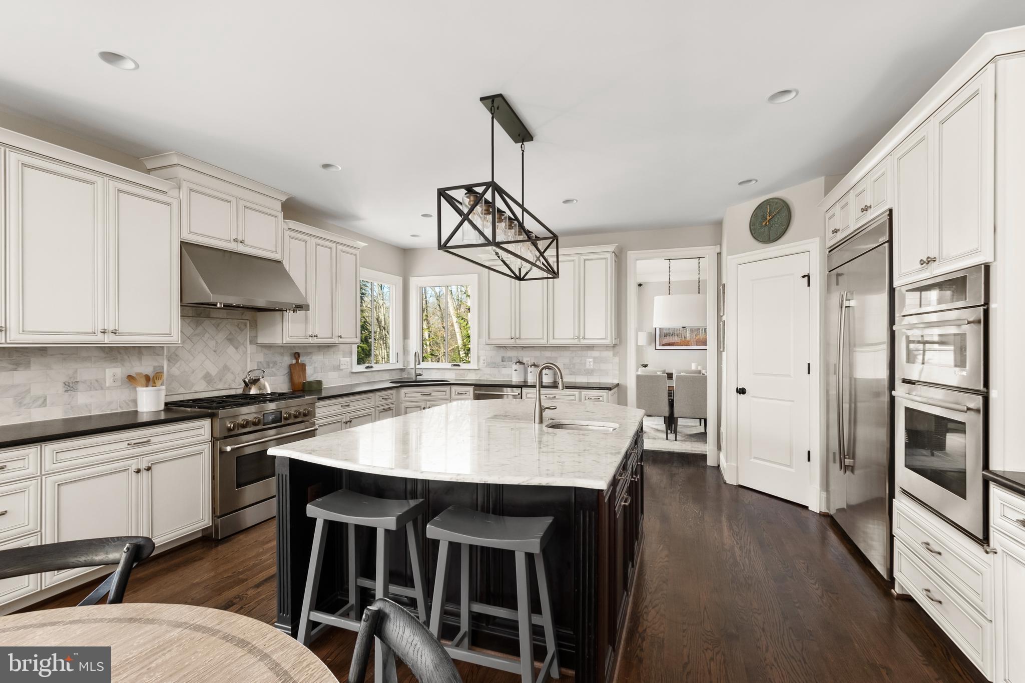 CHESTERBROOK MANOR - Residential