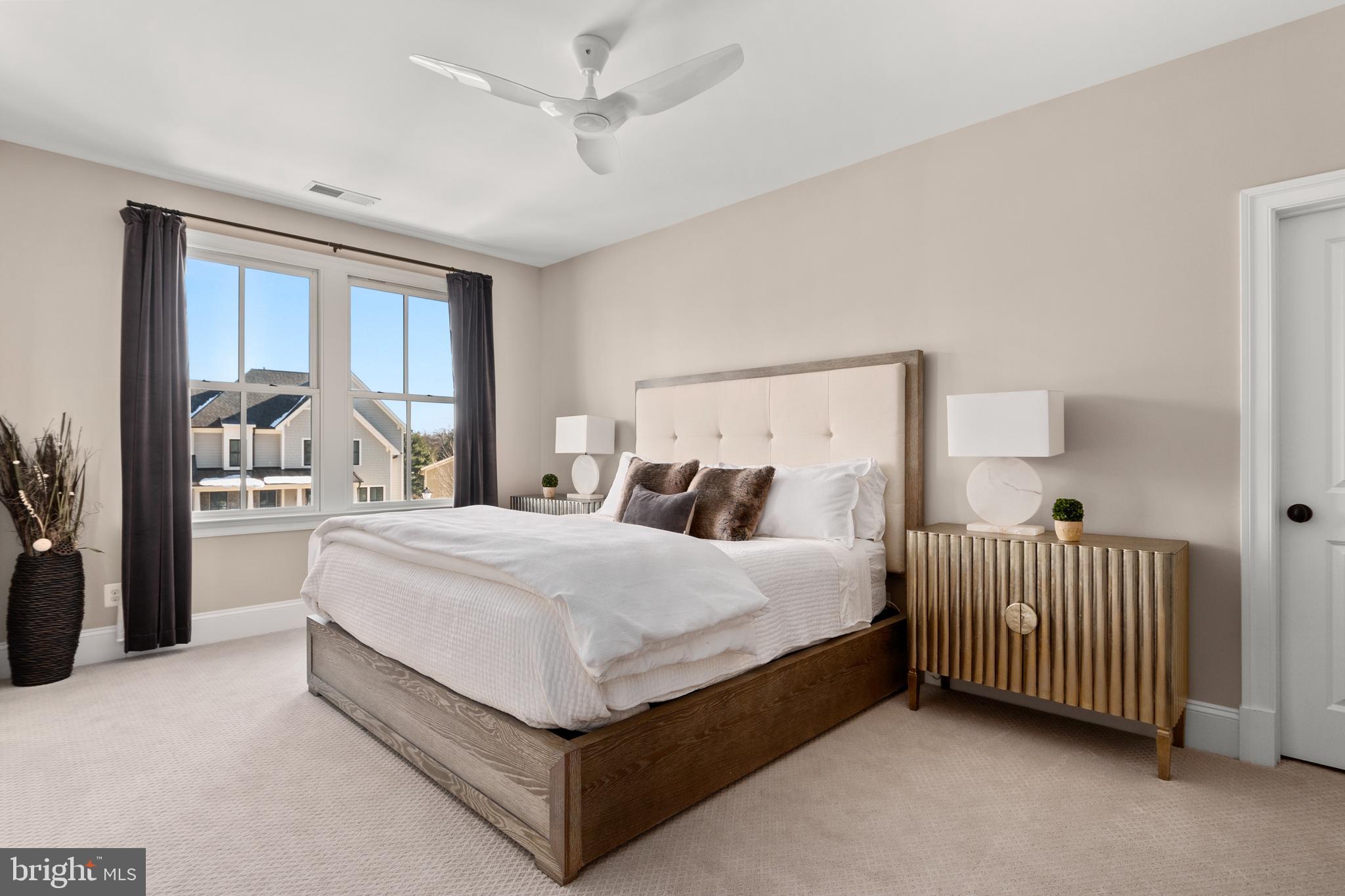 CHESTERBROOK MANOR - Residential