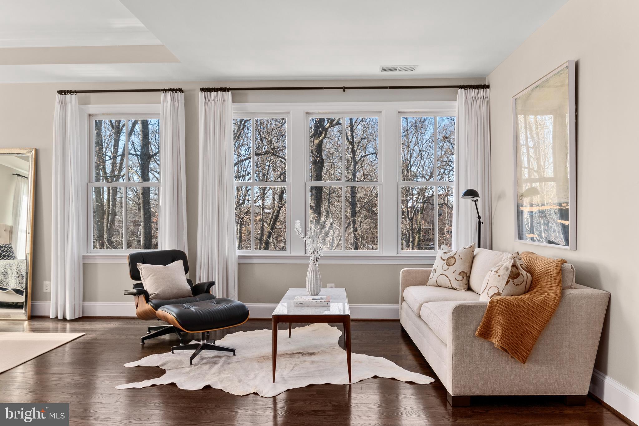 CHESTERBROOK MANOR - Residential