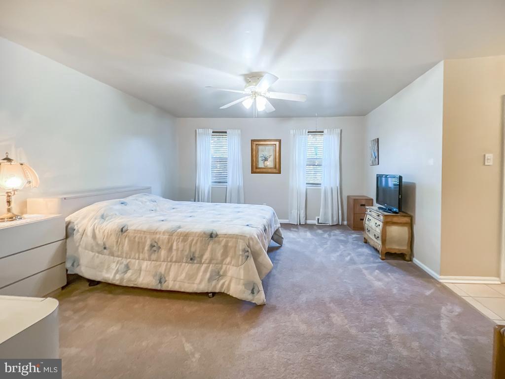 WOODLYN CROSSING - Residential