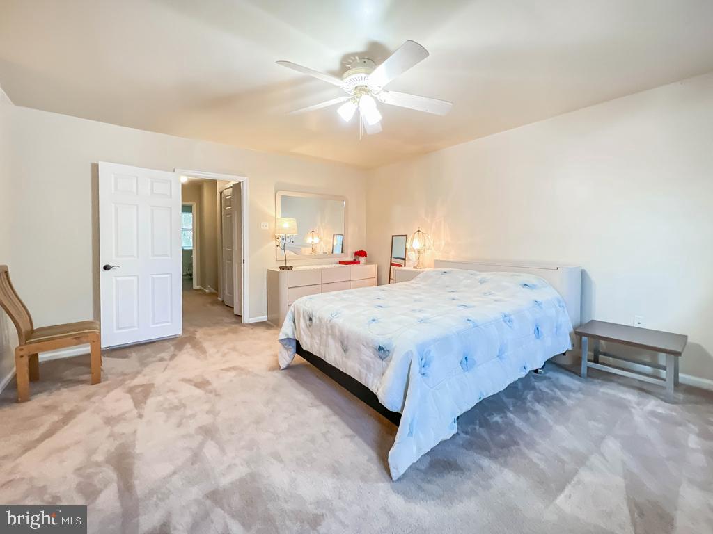 WOODLYN CROSSING - Residential