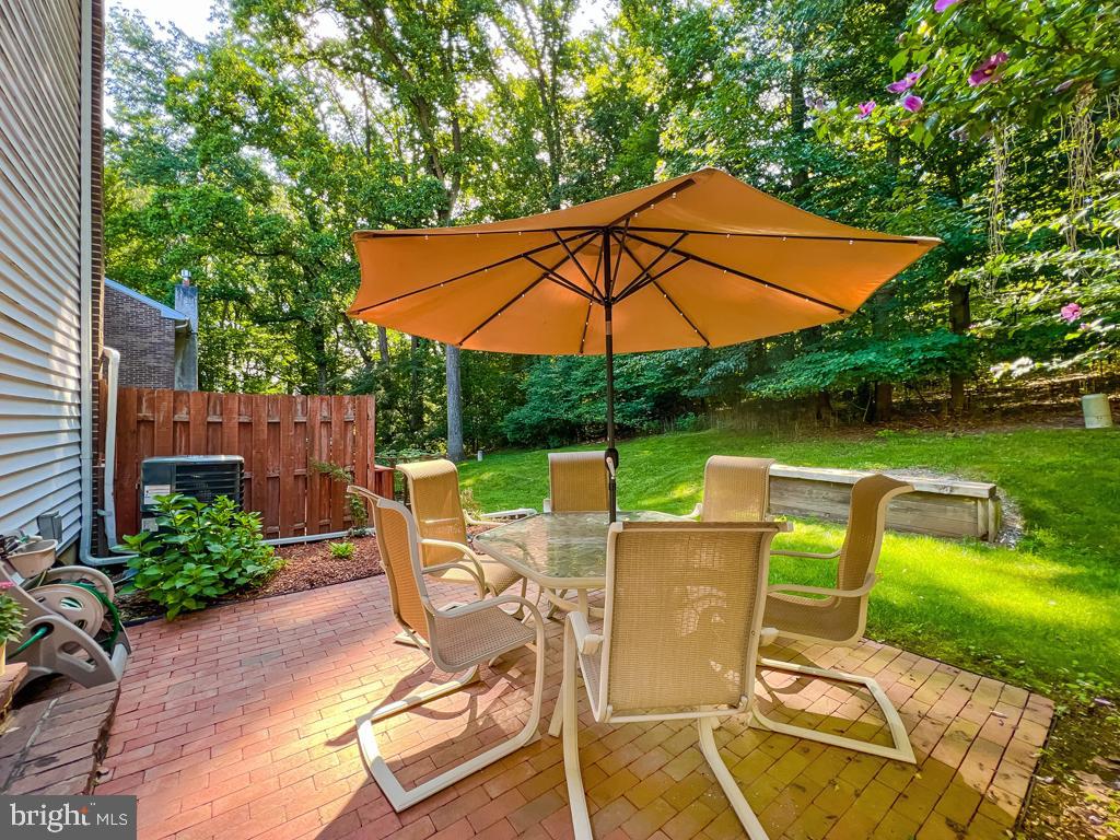 WOODLYN CROSSING - Residential