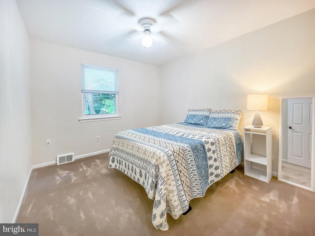 WOODLYN CROSSING - Residential