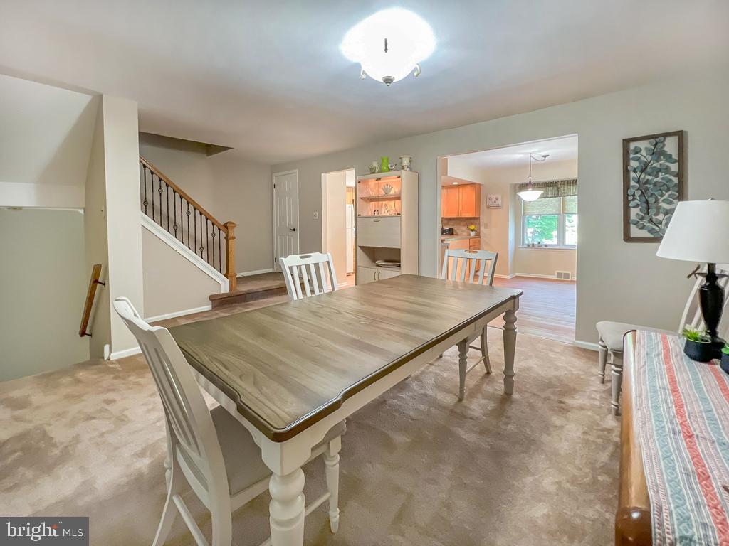 WOODLYN CROSSING - Residential