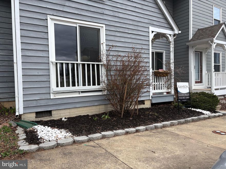 Charming 2 level townhouse in the middle of the Purcellville historic district. 
Great home for first time buyers- start paying your mortgage down and not your landlords! No ridiculous condo fees- buy this instead! 
Also a great property for investors-same sized property on O St recently rented for $1,950/month. 
Walk to the store and restaurants!  Hop on your bike or walk your dog down the W & OD bike trail.  Close to everything! 
Experience laid-back, small-town life. 
High speed Infinity internet service available. 
Living Room has Pergo flooring. Ceramic tile floors in kitchen and baths. 
Roof replaced in 2010. Kitchen updated in 2013 with new cabinets, granite countertops,  tile floors and stainless steel appliances. Hot water heater and  full sized washer and dryer replaced in 2023. 
Low maintenance  and private fenced back yard with storage shed. Very private rear deck.  
Pets allowed.