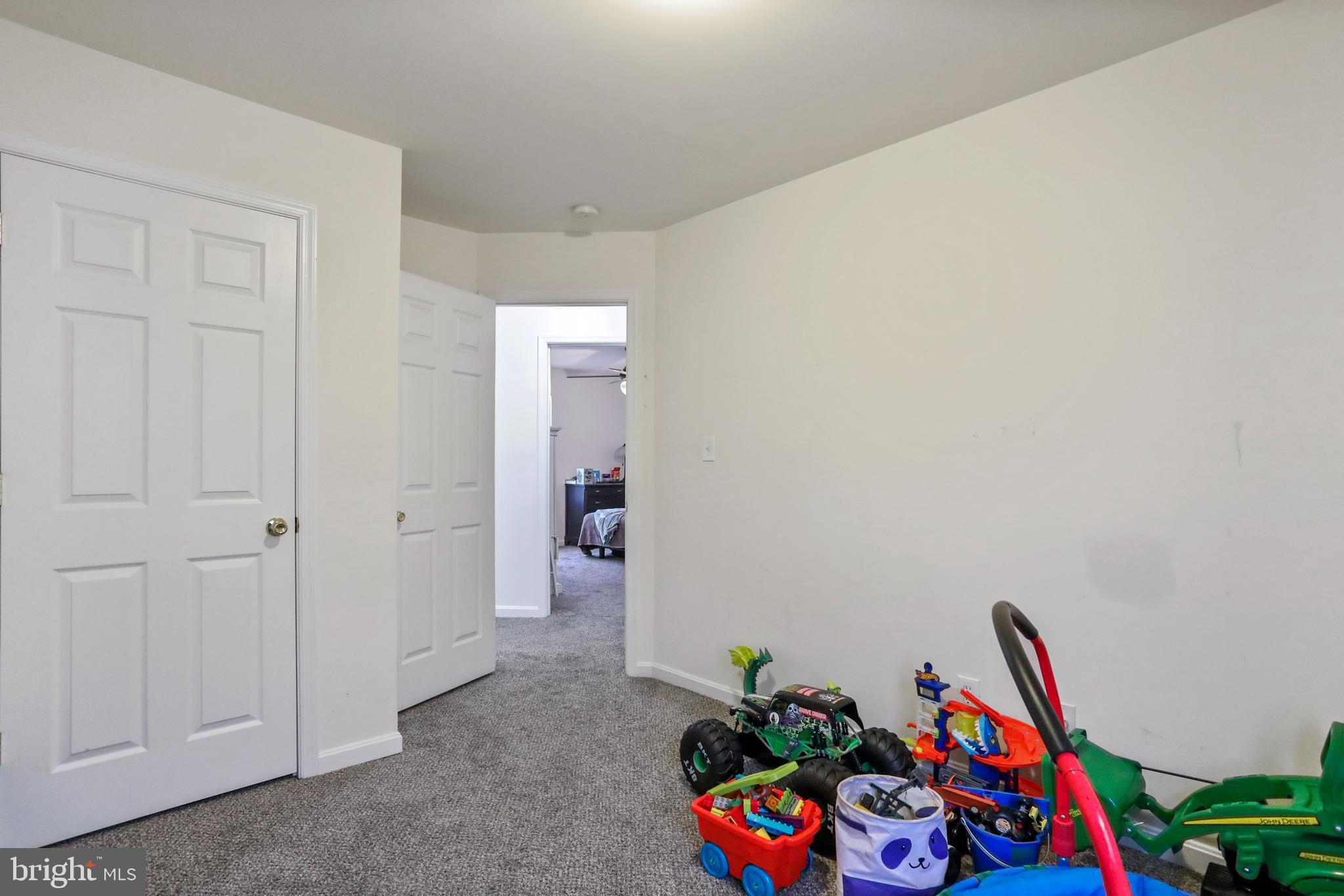 SUMMER HILL - Residential