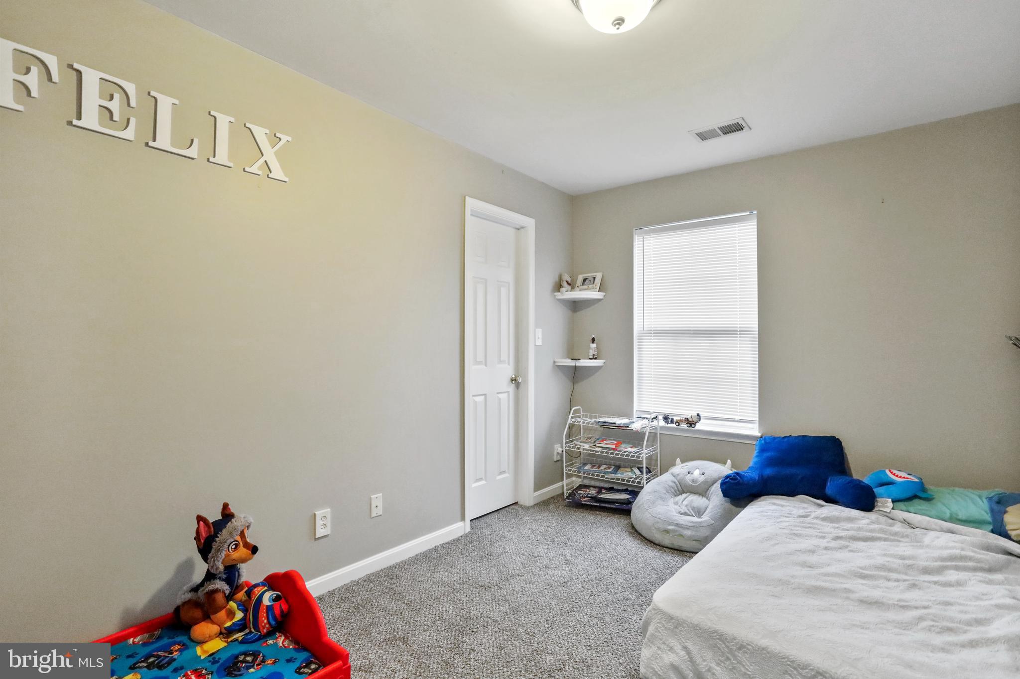 SUMMER HILL - Residential