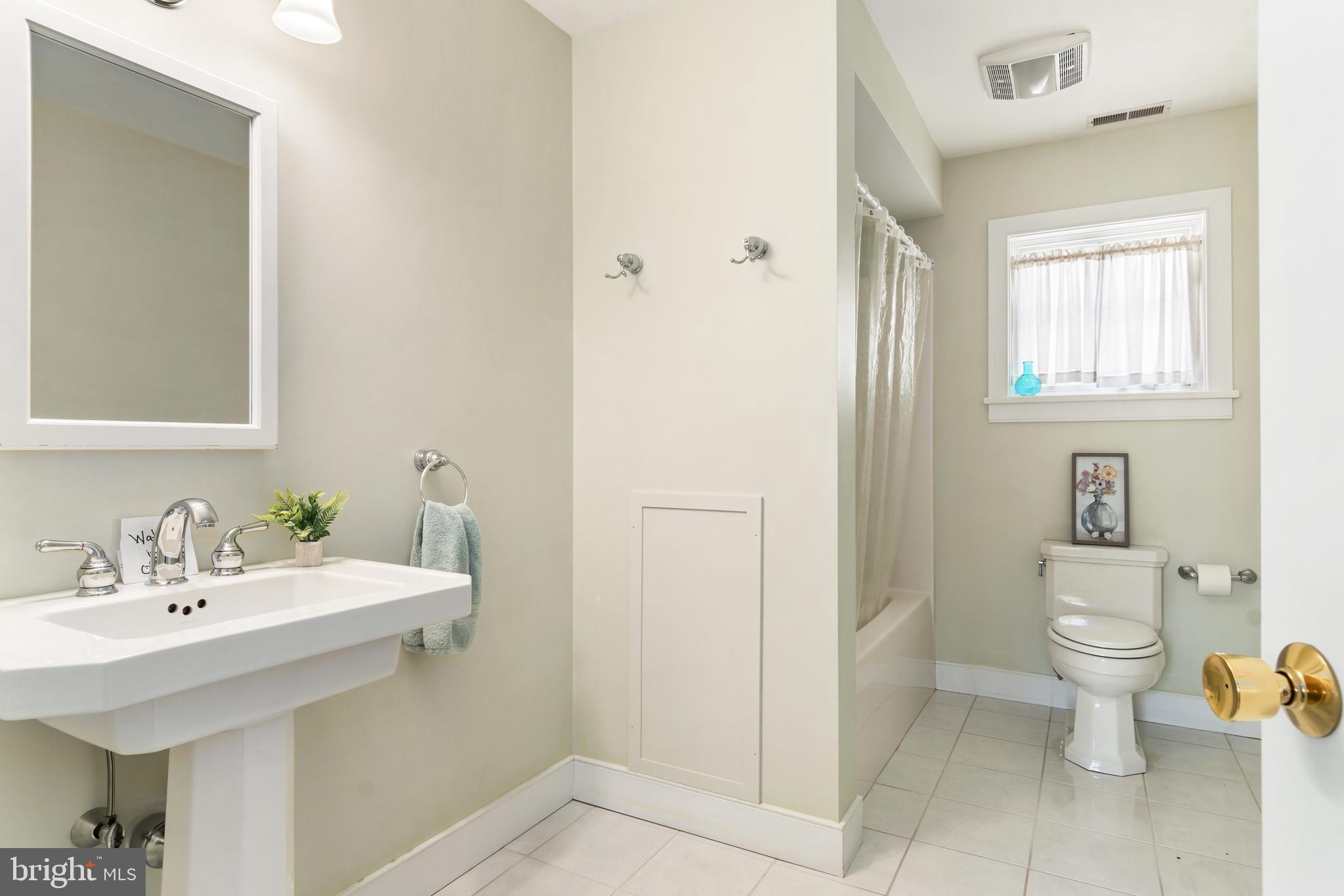 CHESTERTOWN HISTORIC DISTRICT - Residential