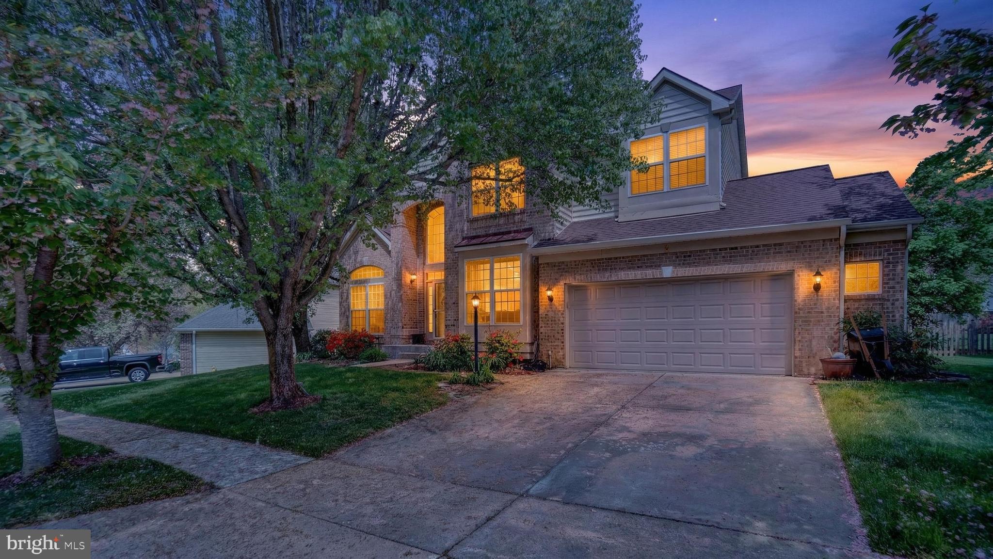 1407 HOUNDHILL COURT