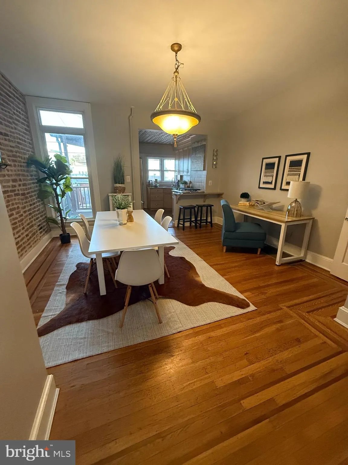 Baltimore, Maryland 21230, United States, 3 Bedrooms Bedrooms, ,2 BathroomsBathrooms,Residential,Contingent,212412