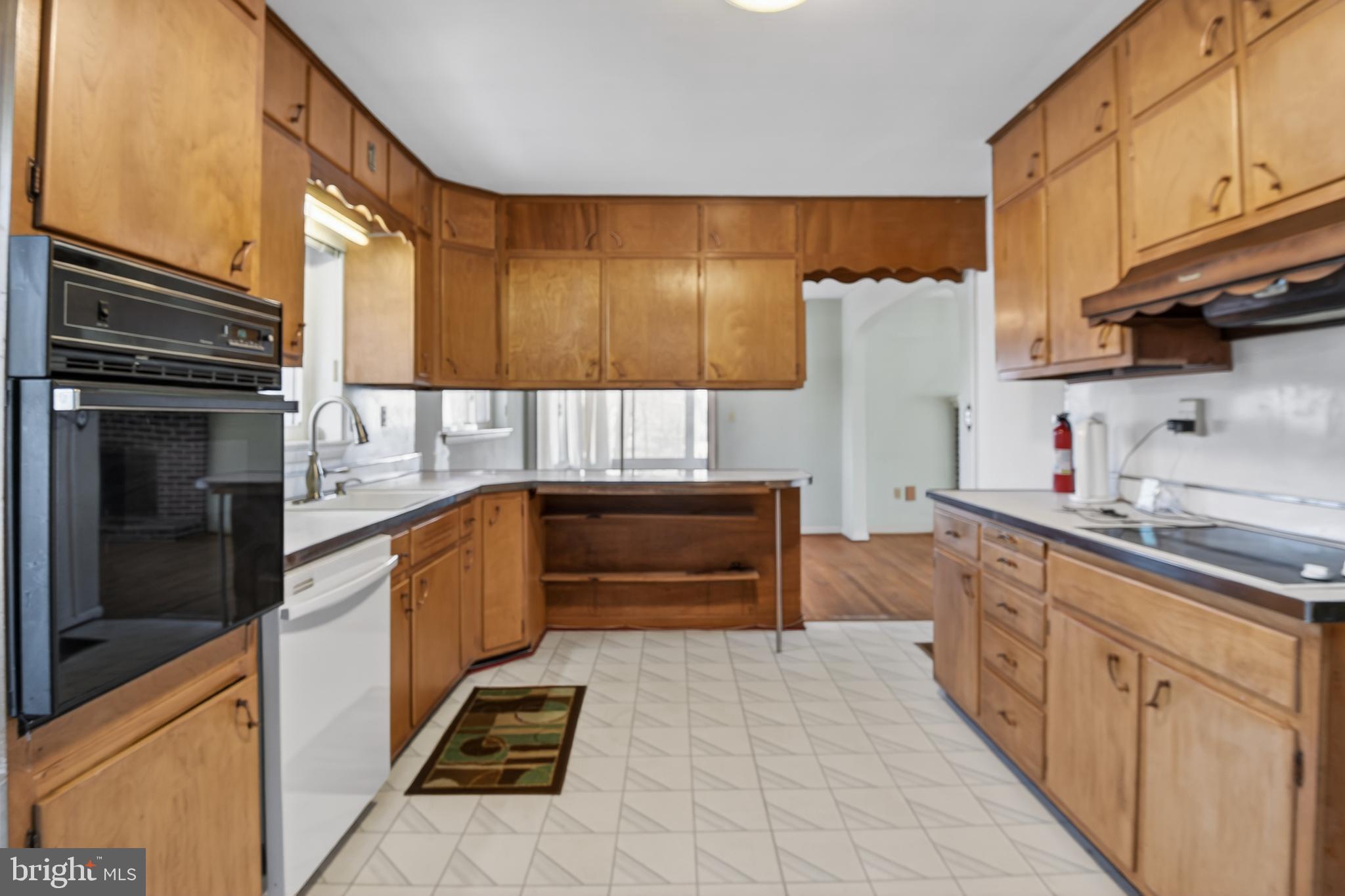 DAMASCUS OUTSIDE - Residential