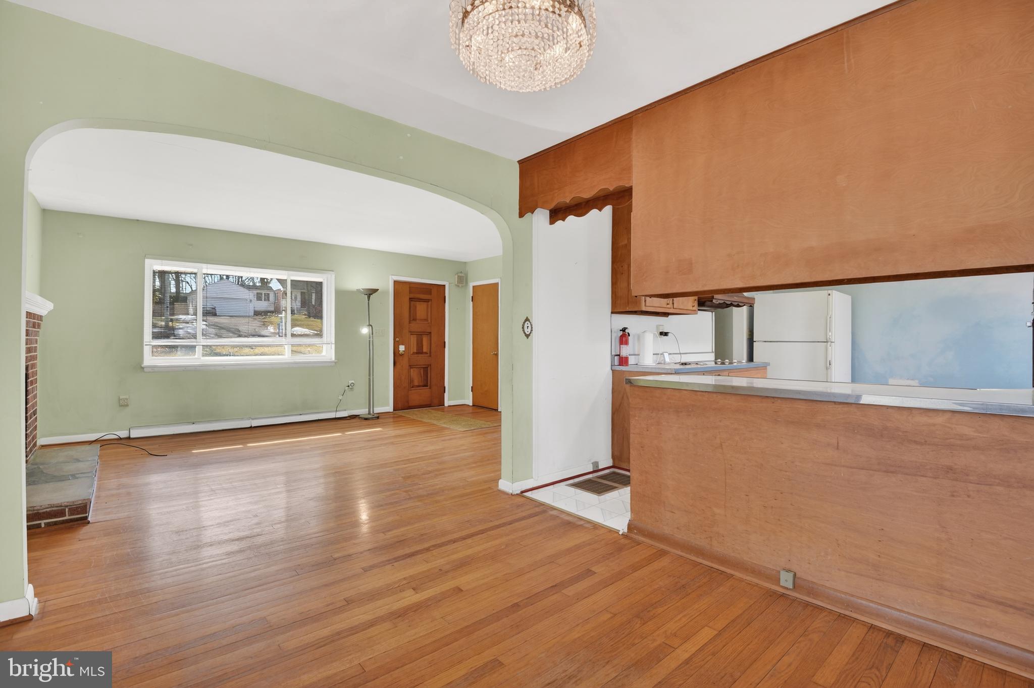 DAMASCUS OUTSIDE - Residential