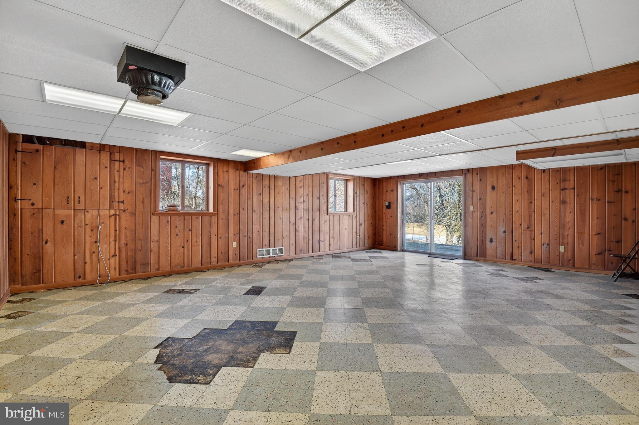 DAMASCUS OUTSIDE - Residential