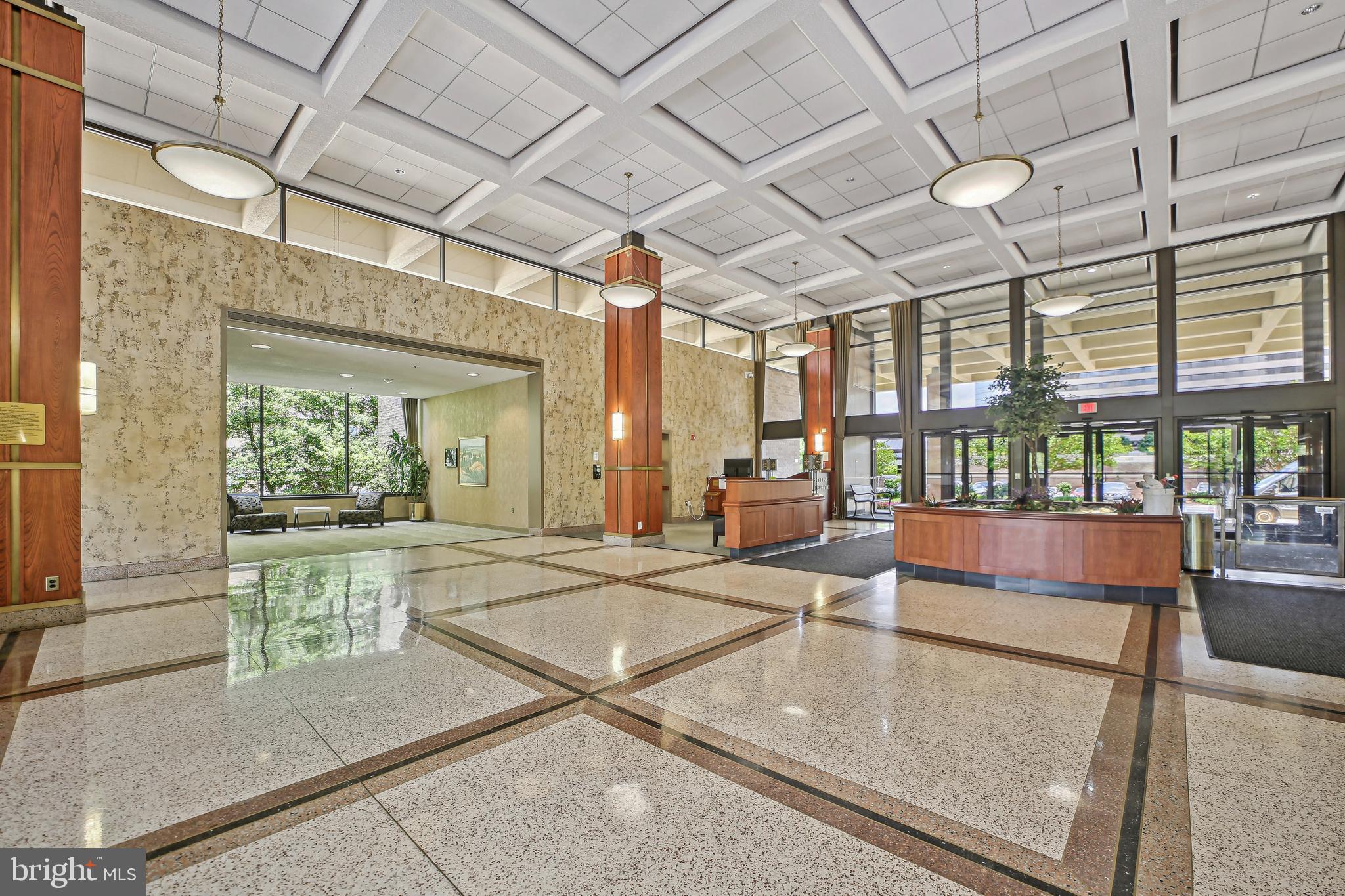 SKYLINE SQUARE CONDO - Residential