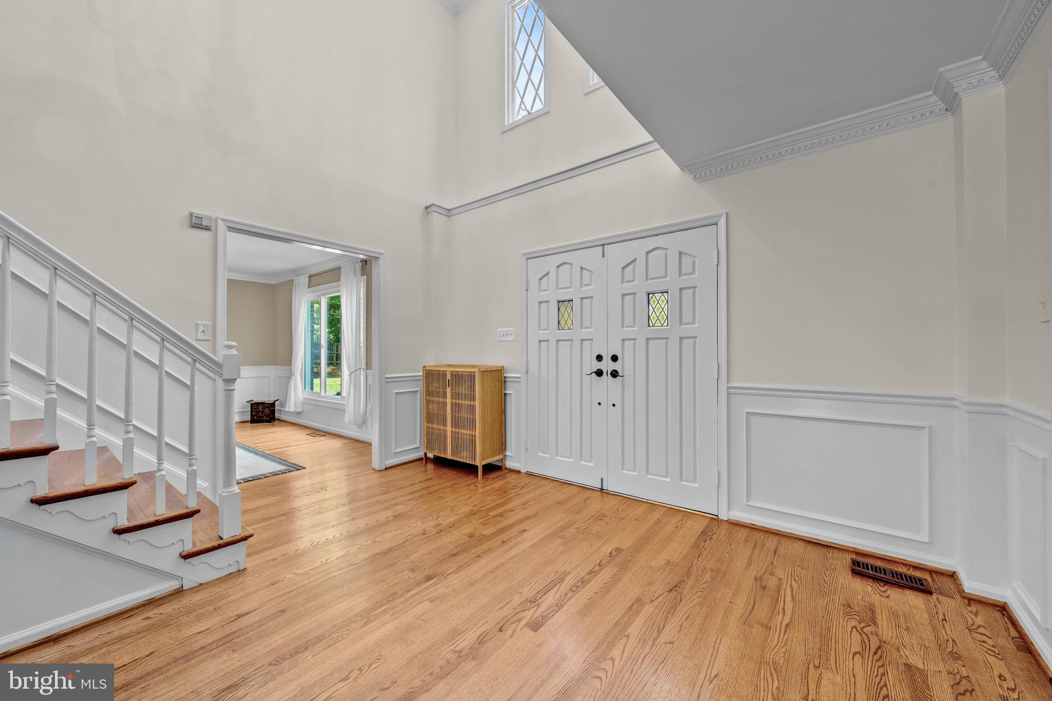 1077 SPRING HILL ROAD