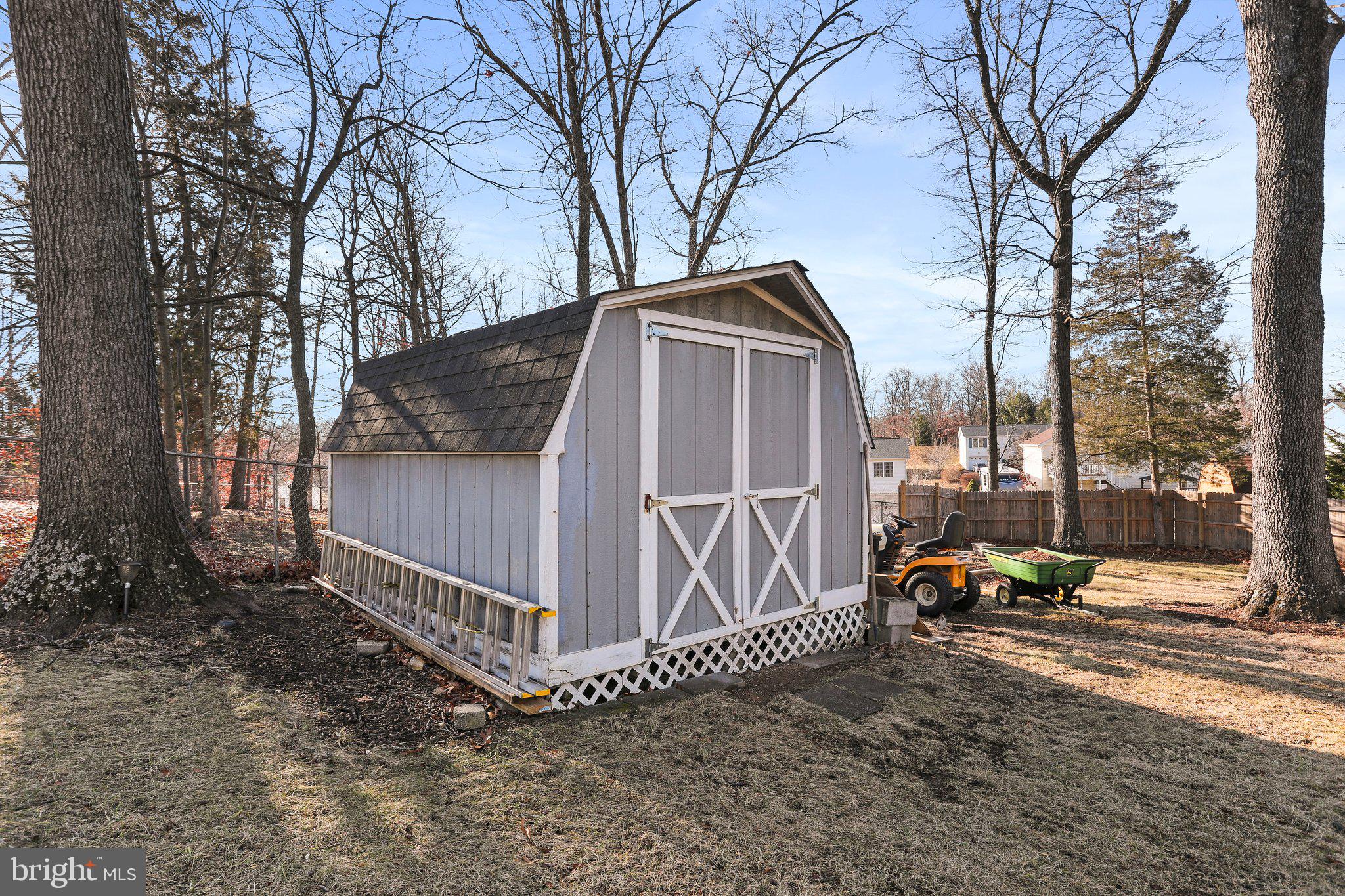 FOREST HEIGHTS - Residential