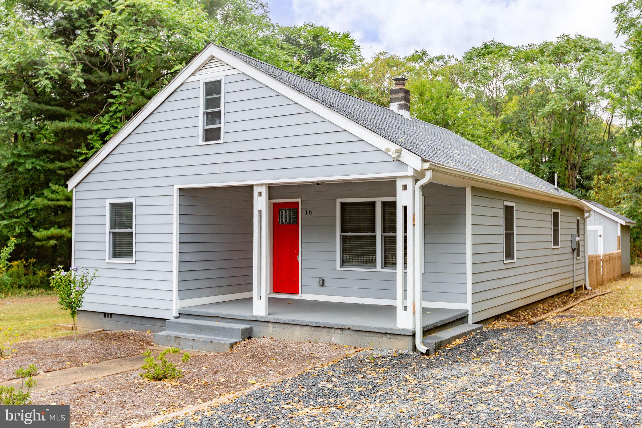 16 ENOLA ROAD