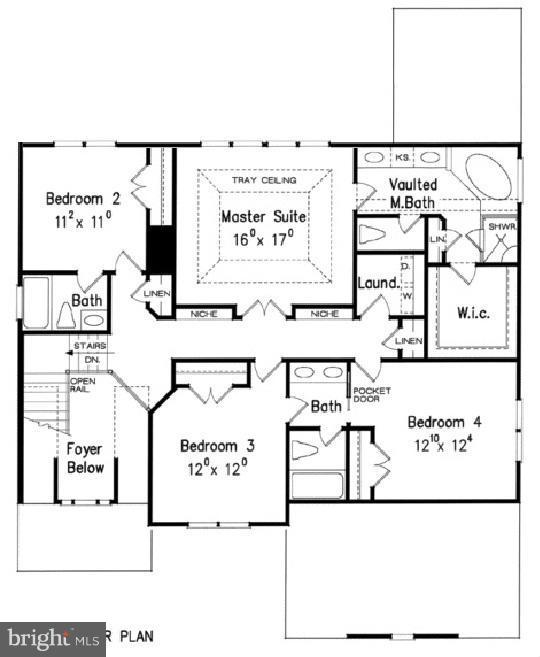 SAUNDERS POINT - Residential