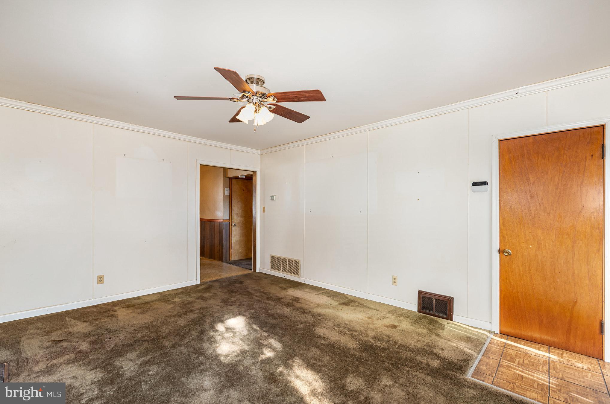 1940 ROBINWOOD ROAD H