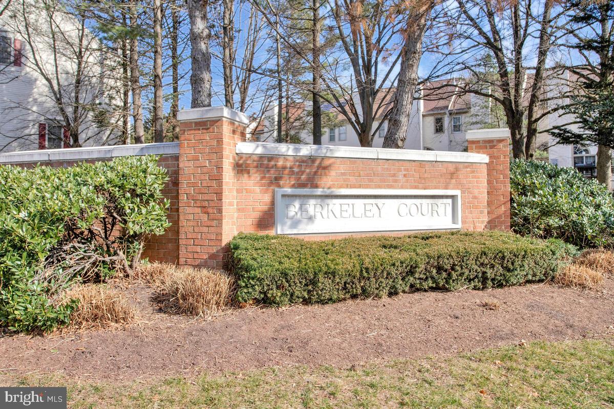 WESTCHESTER - Residential Lease