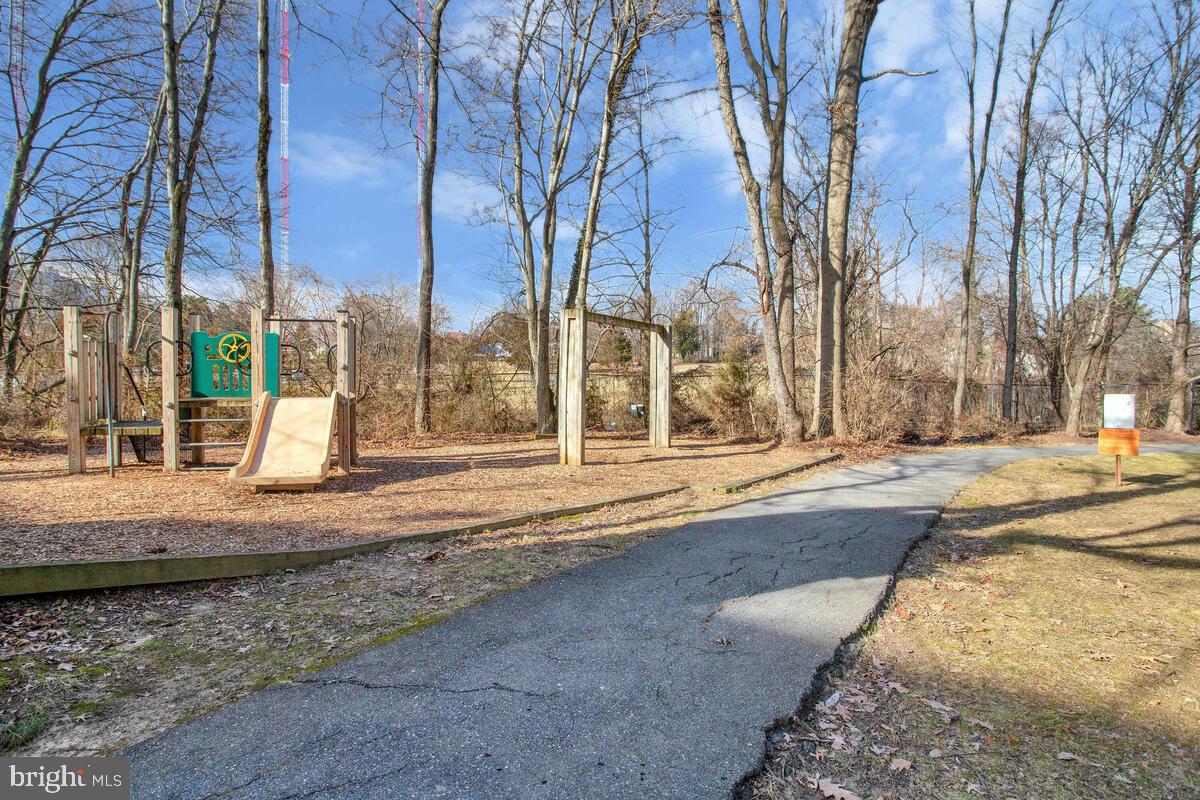 WESTCHESTER - Residential Lease