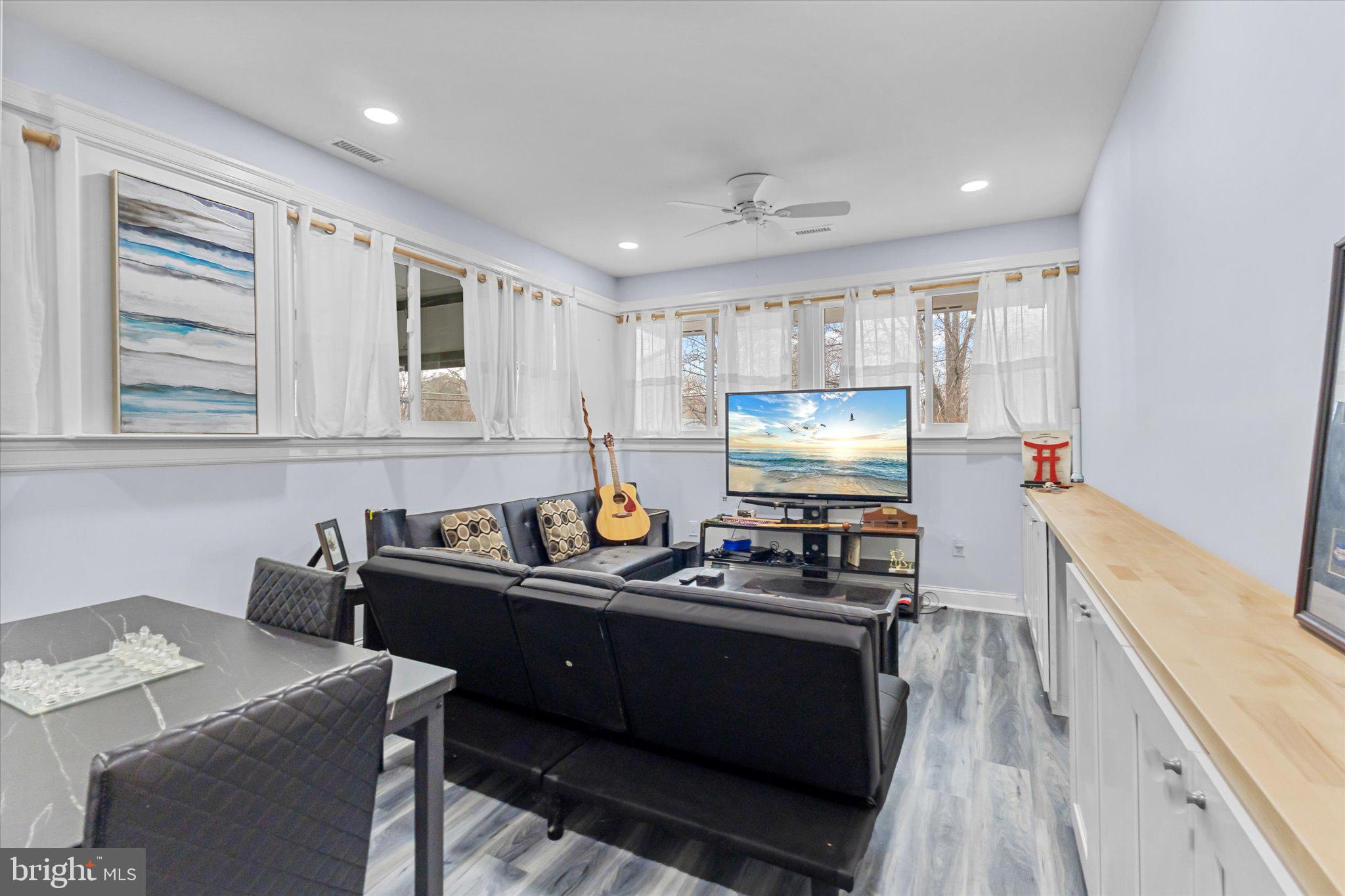 FAIRFIELD - Residential