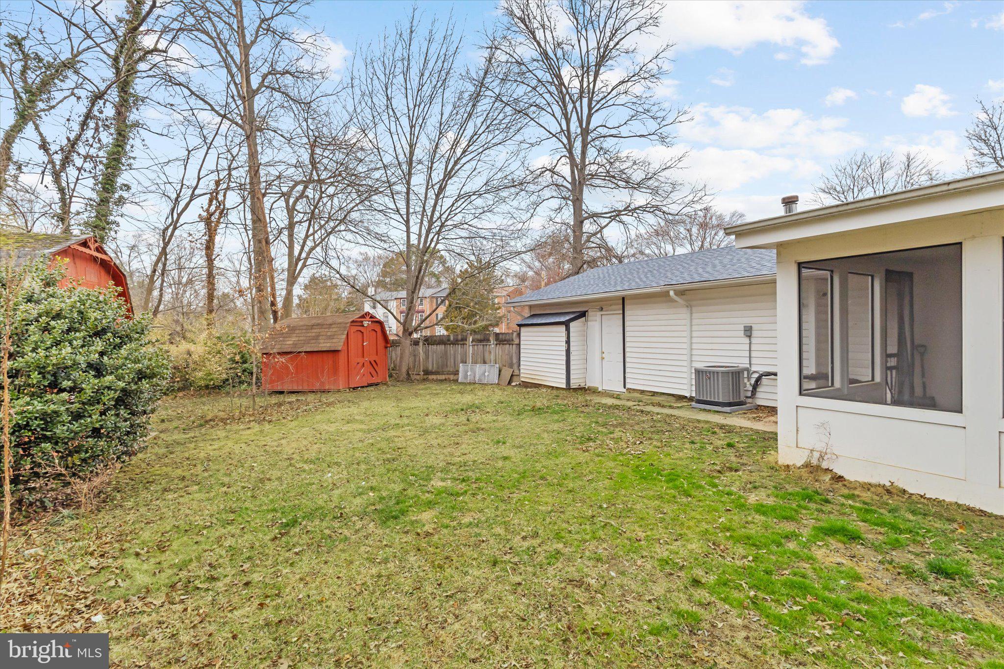 FAIRFIELD - Residential