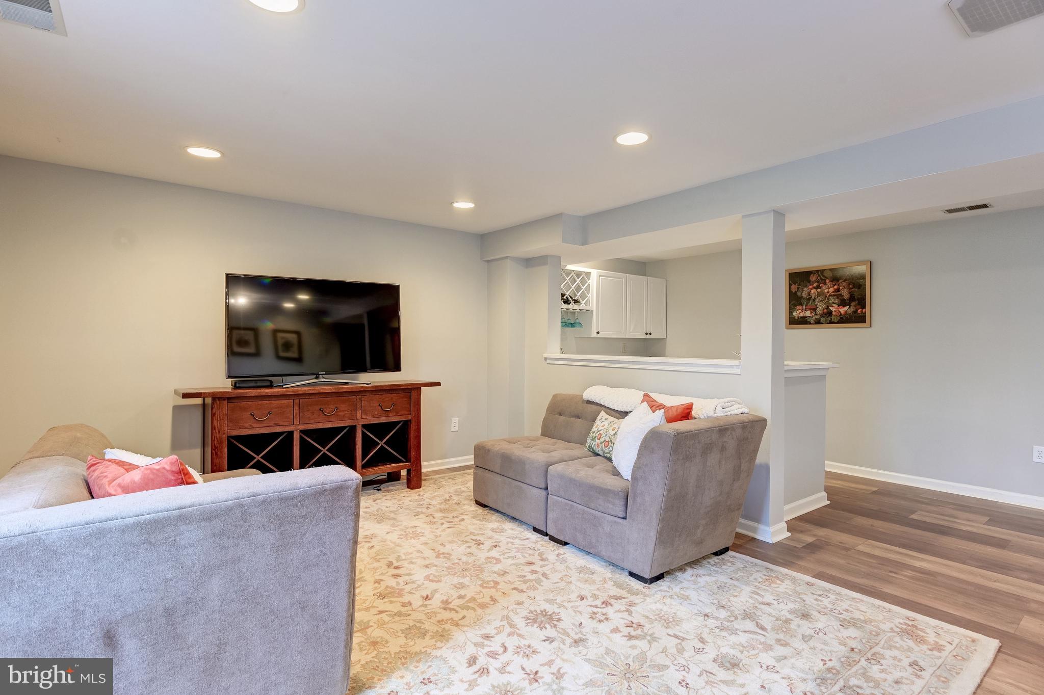 TRAILS AT WOODLOT - Residential