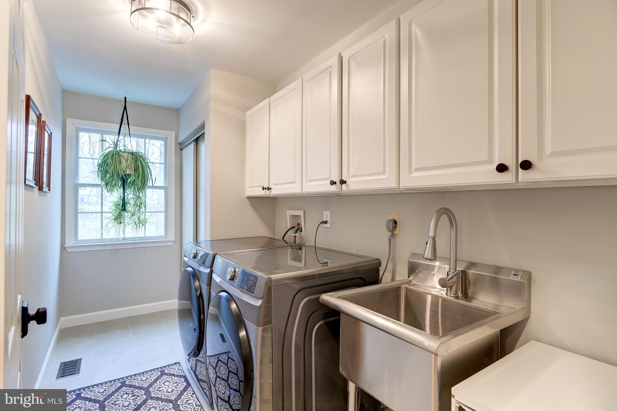 TRAILS AT WOODLOT - Residential