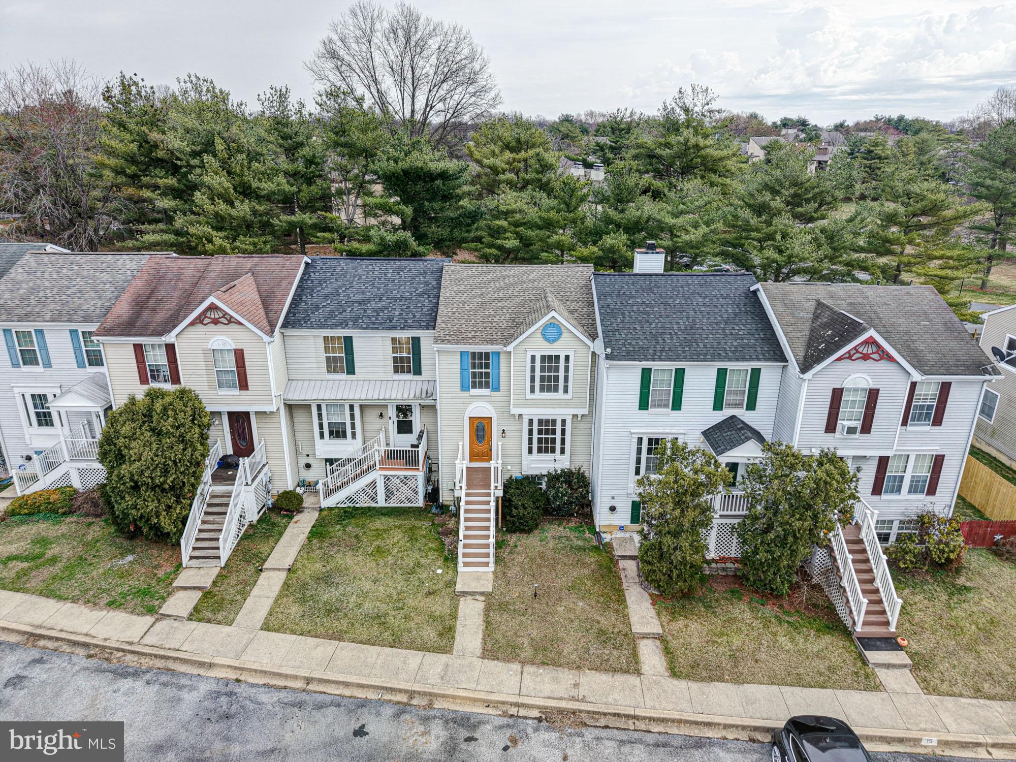 11 S MERRIMENT DRIVE