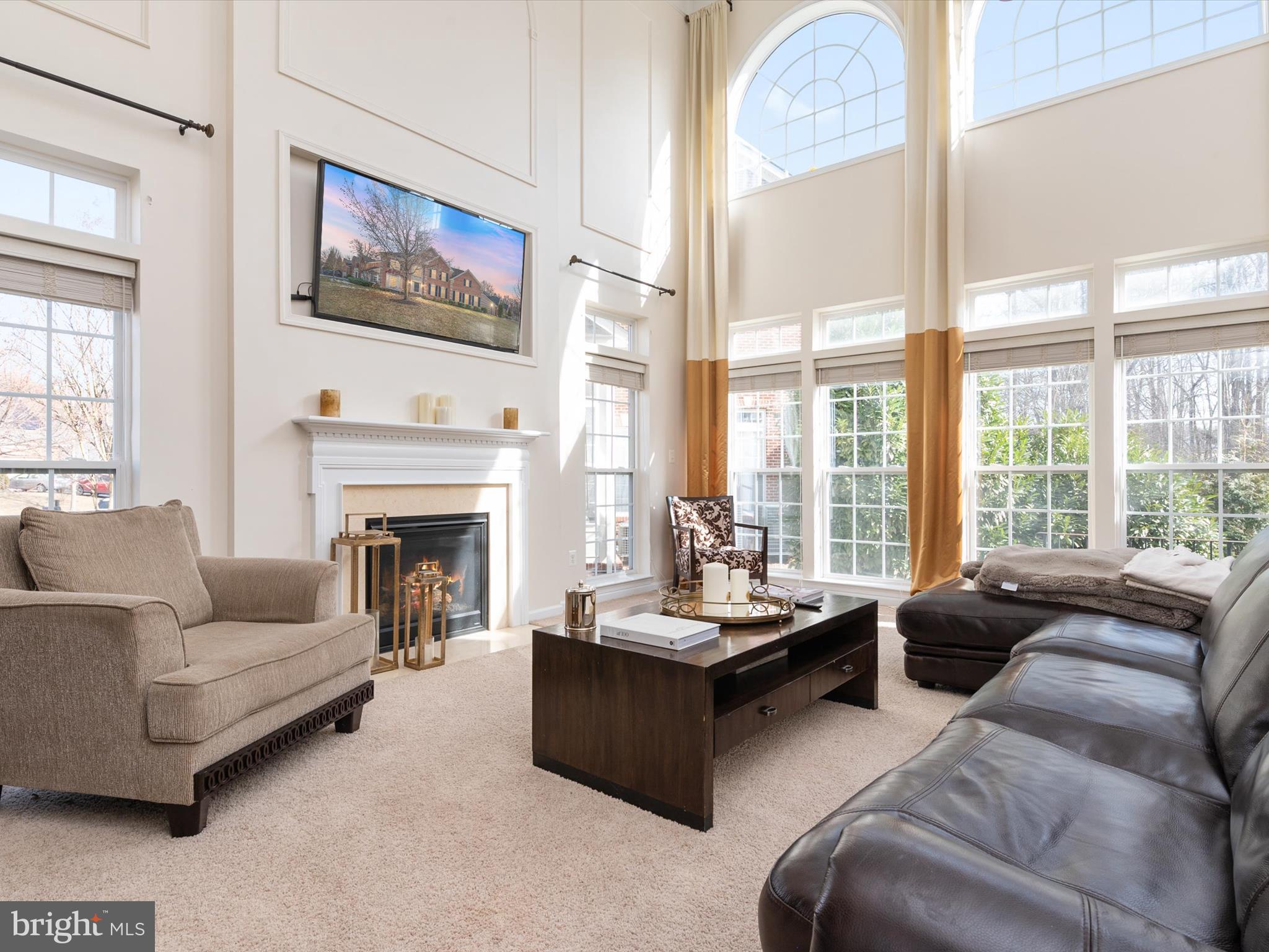 OAK CREEK - Residential