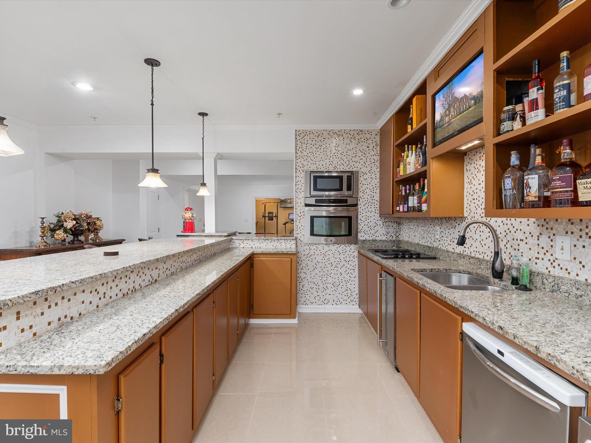 OAK CREEK - Residential