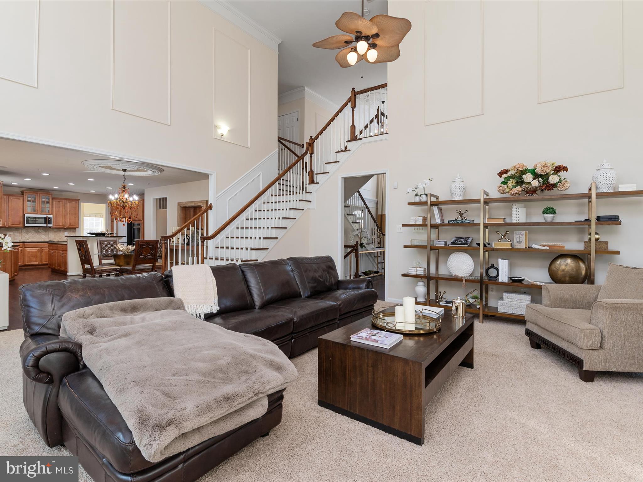 OAK CREEK - Residential