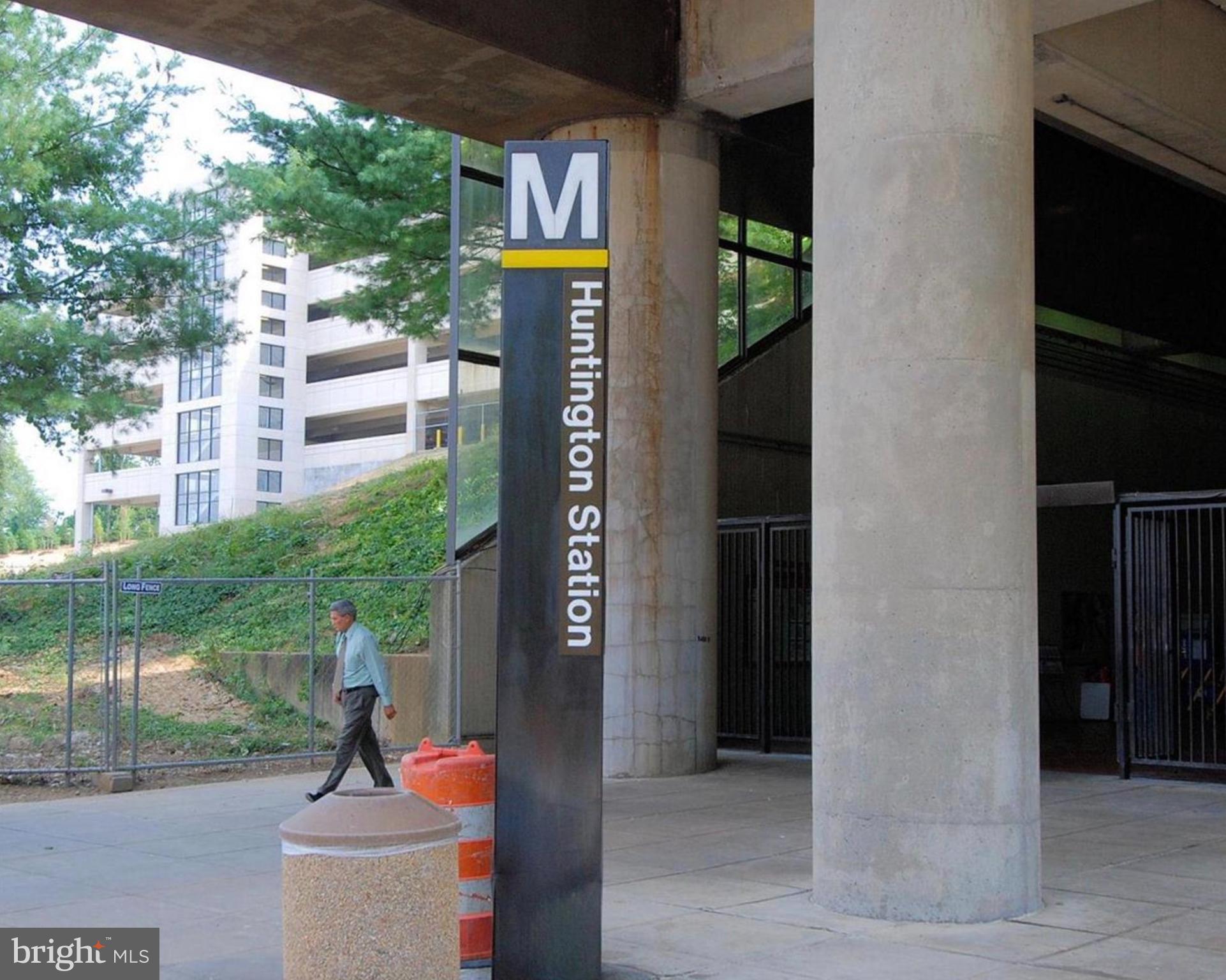 MOUNT VERNON SQUARE - Residential