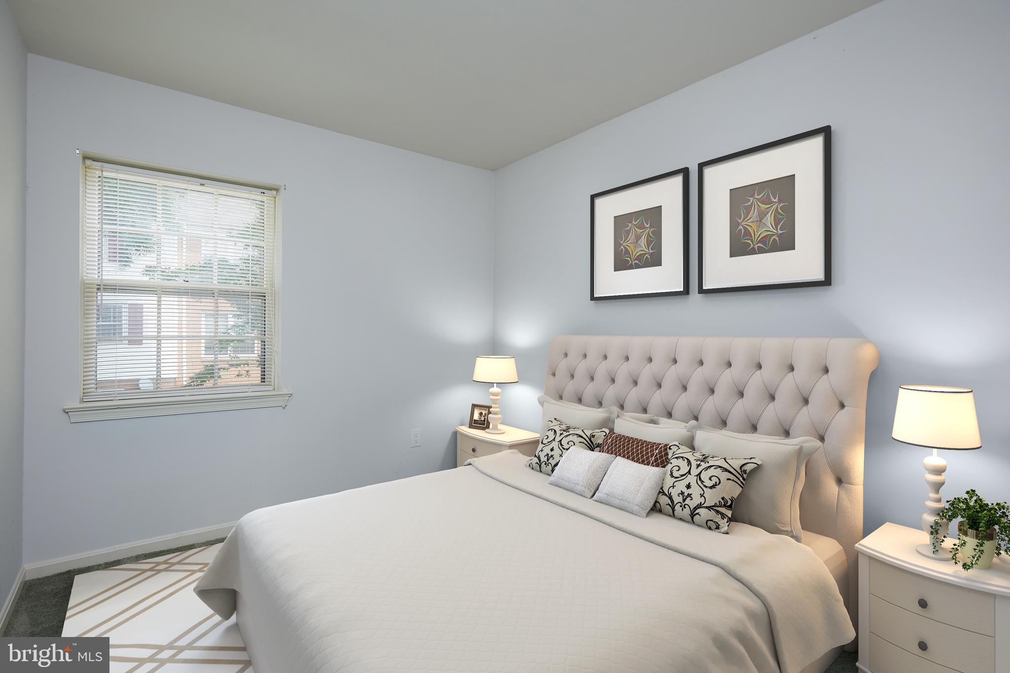 MOUNT VERNON SQUARE - Residential