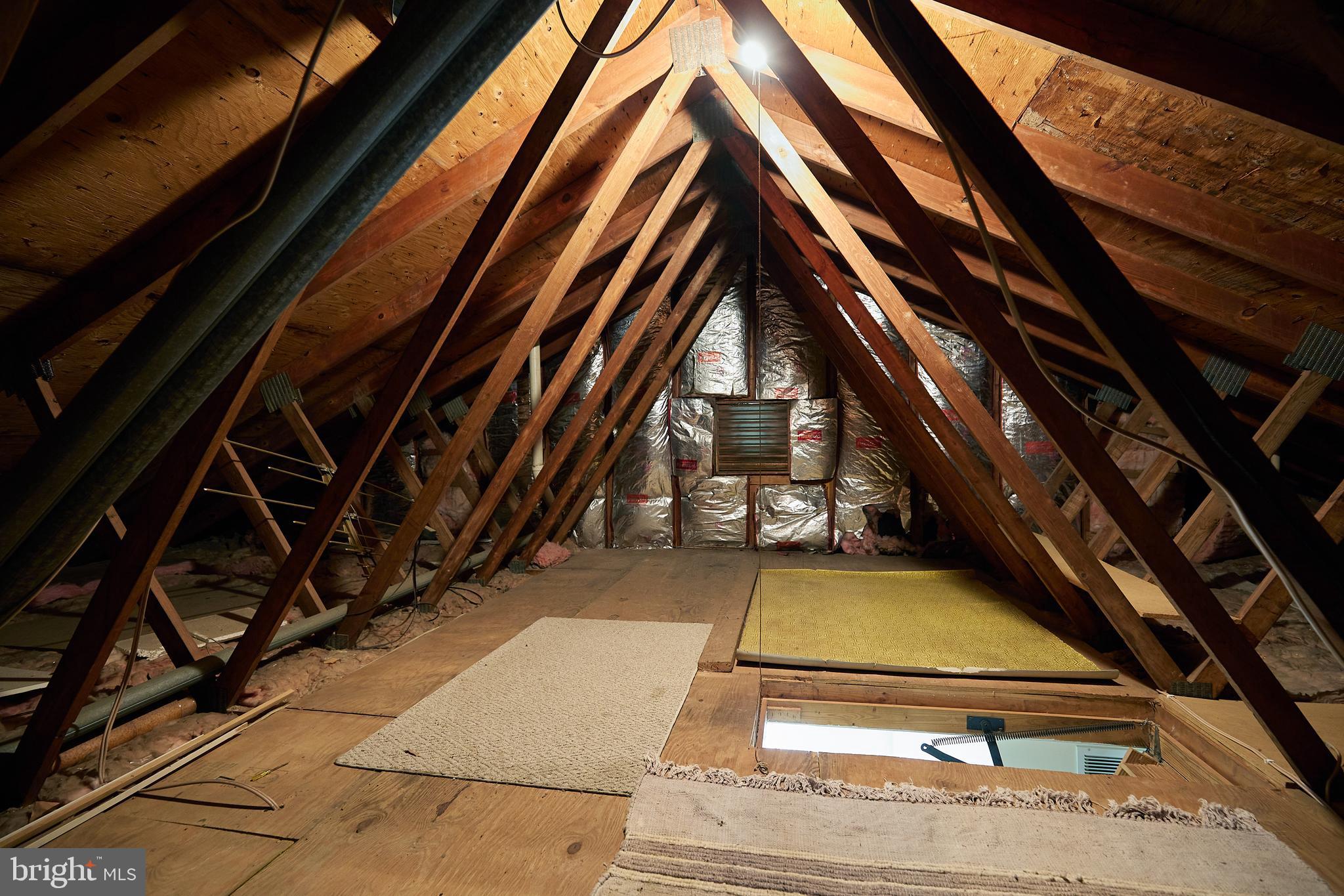 MOUNT VERNON SQUARE - Residential