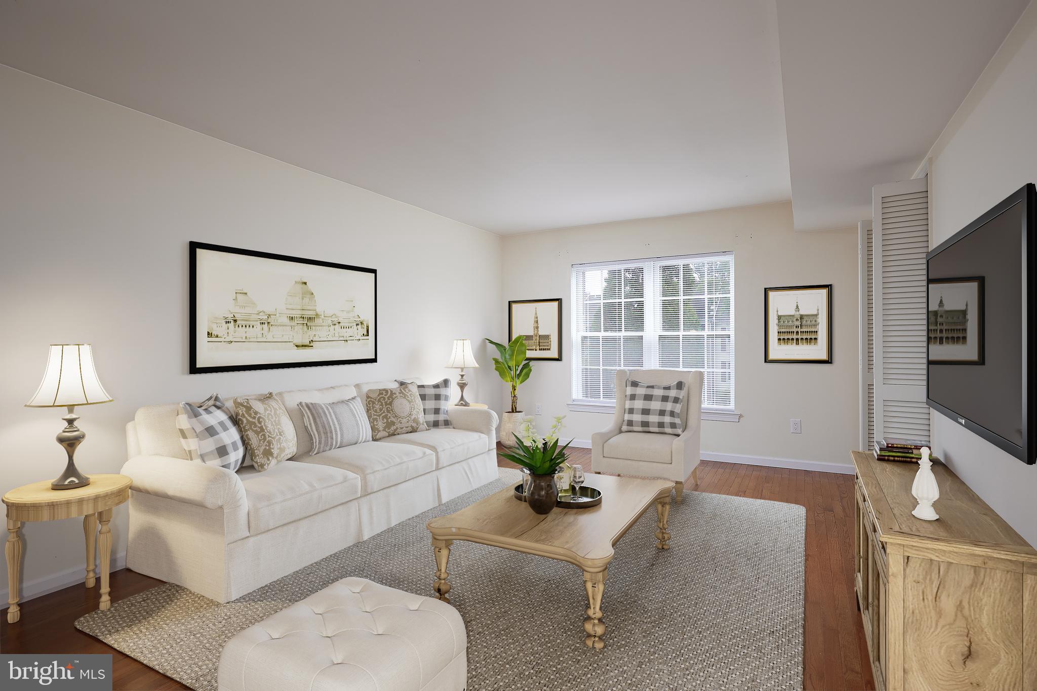 MOUNT VERNON SQUARE - Residential