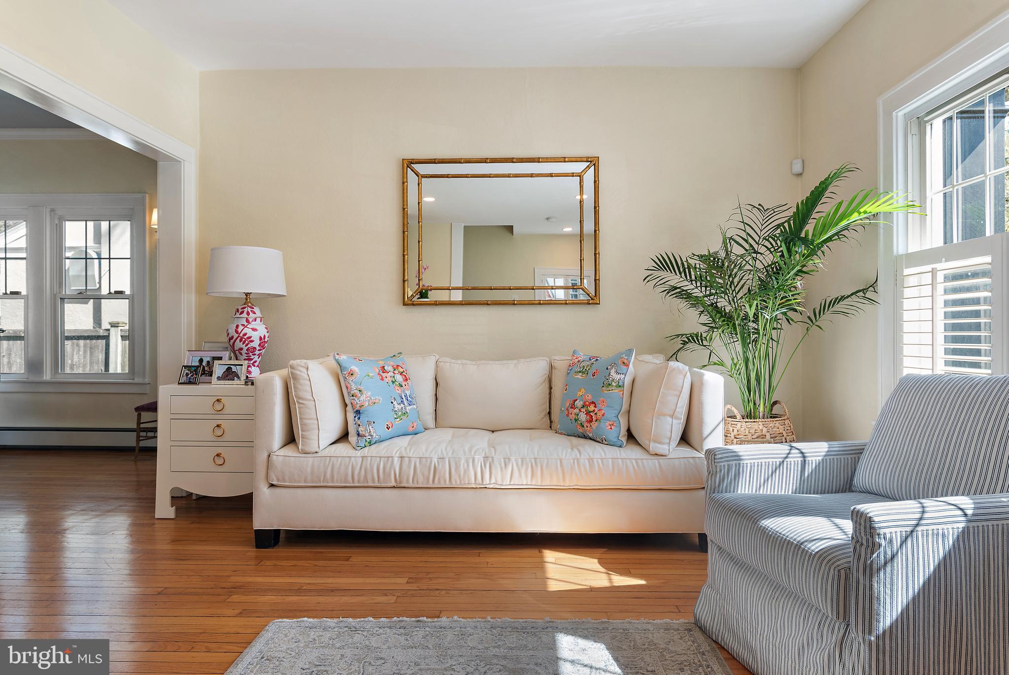 MURRAY HILL - Residential