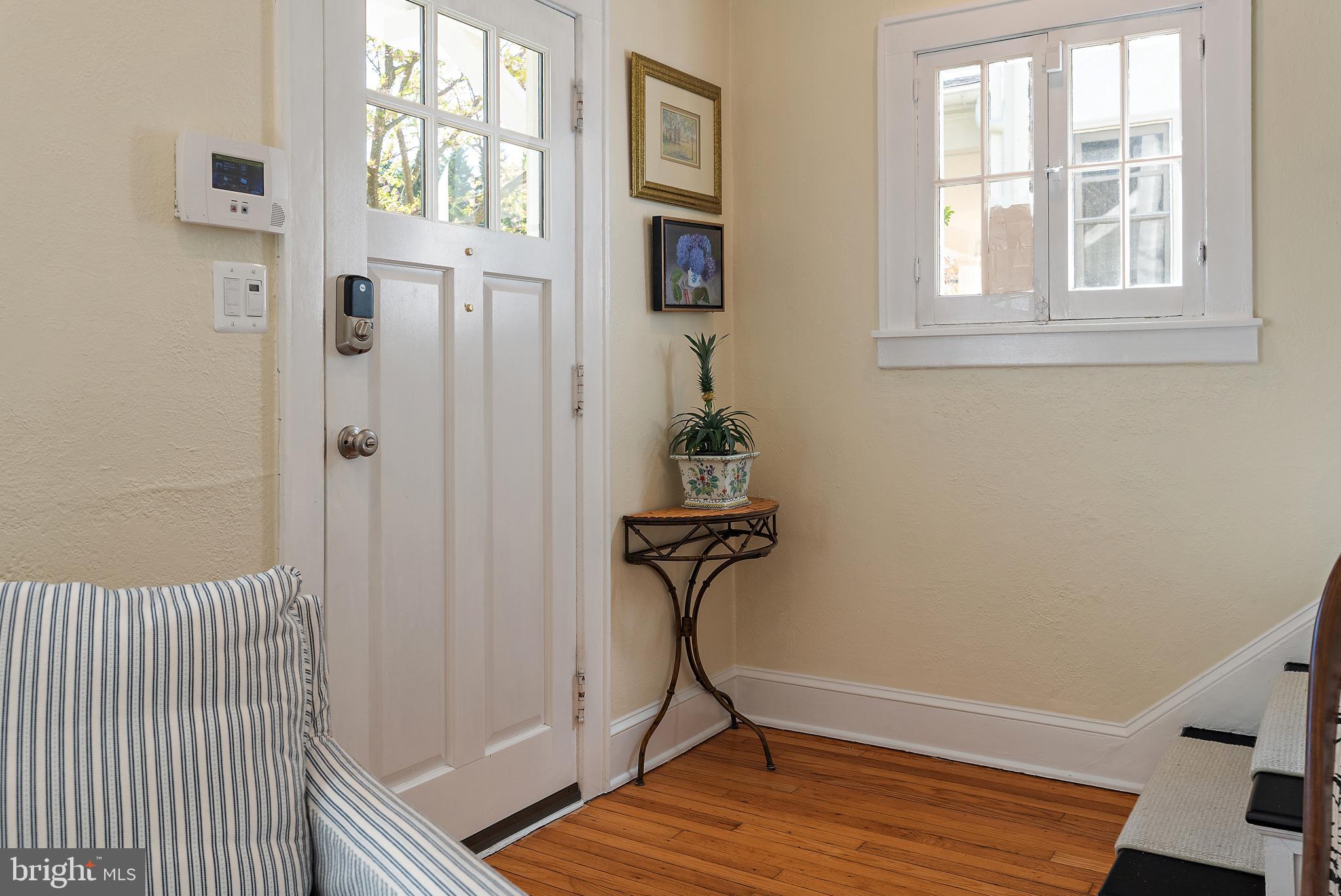 MURRAY HILL - Residential