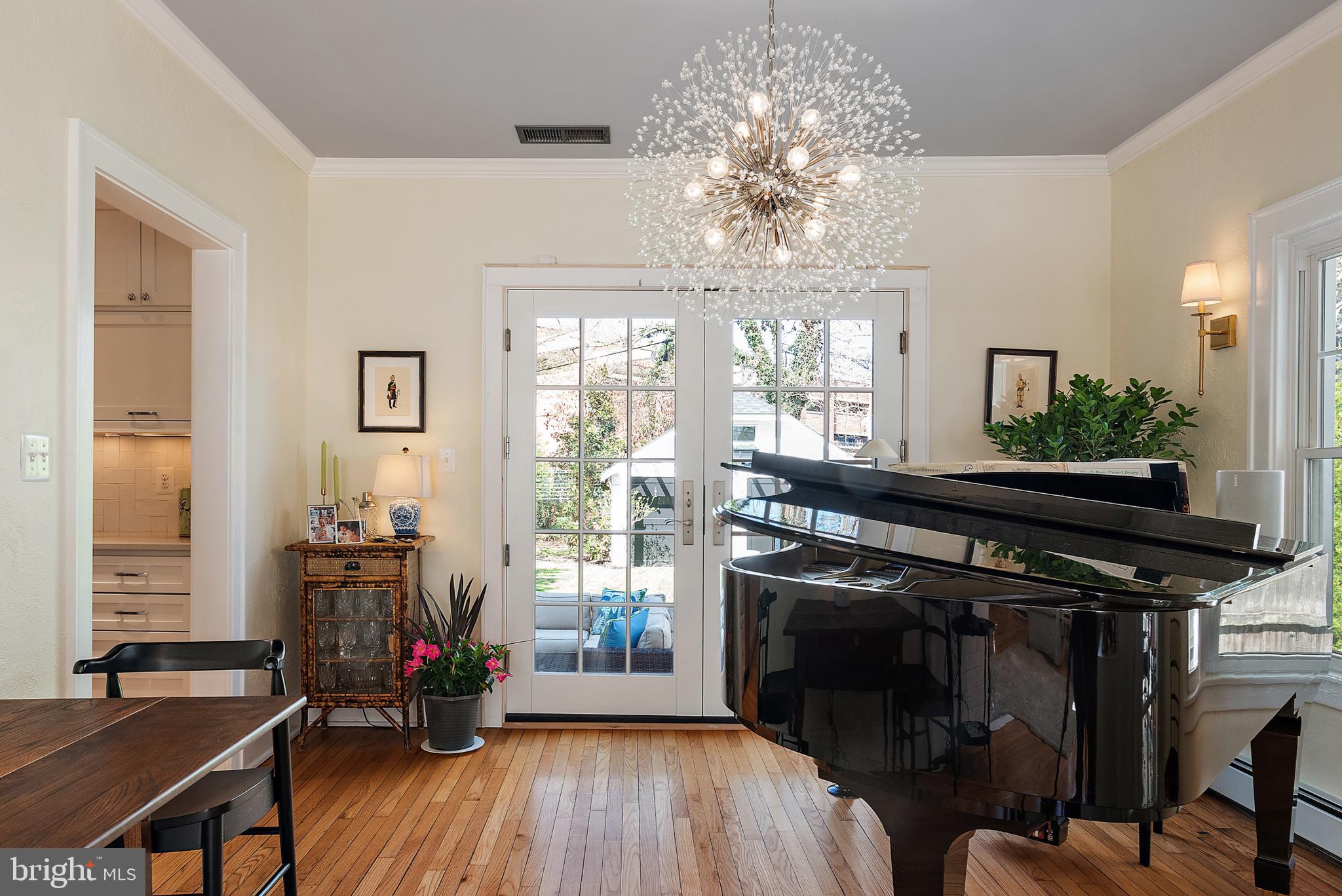 MURRAY HILL - Residential