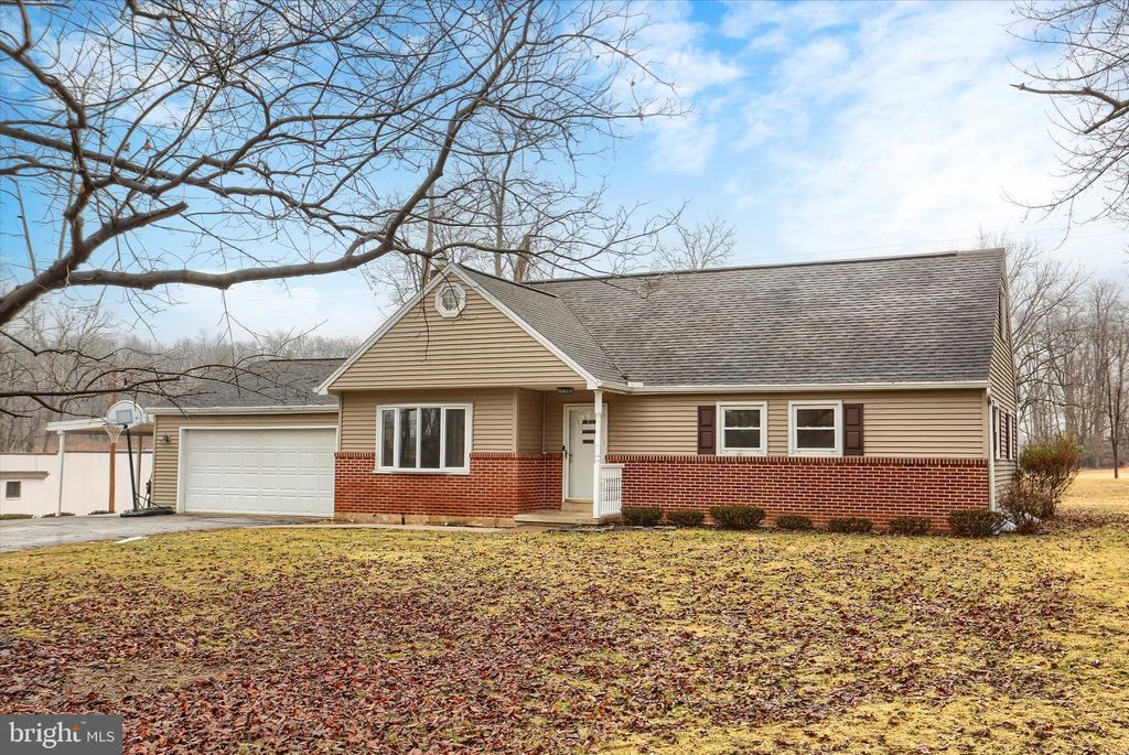 Photo of 685 Knight Road, HARRISBURG, PA 17111 (MLS # PADA2057186)