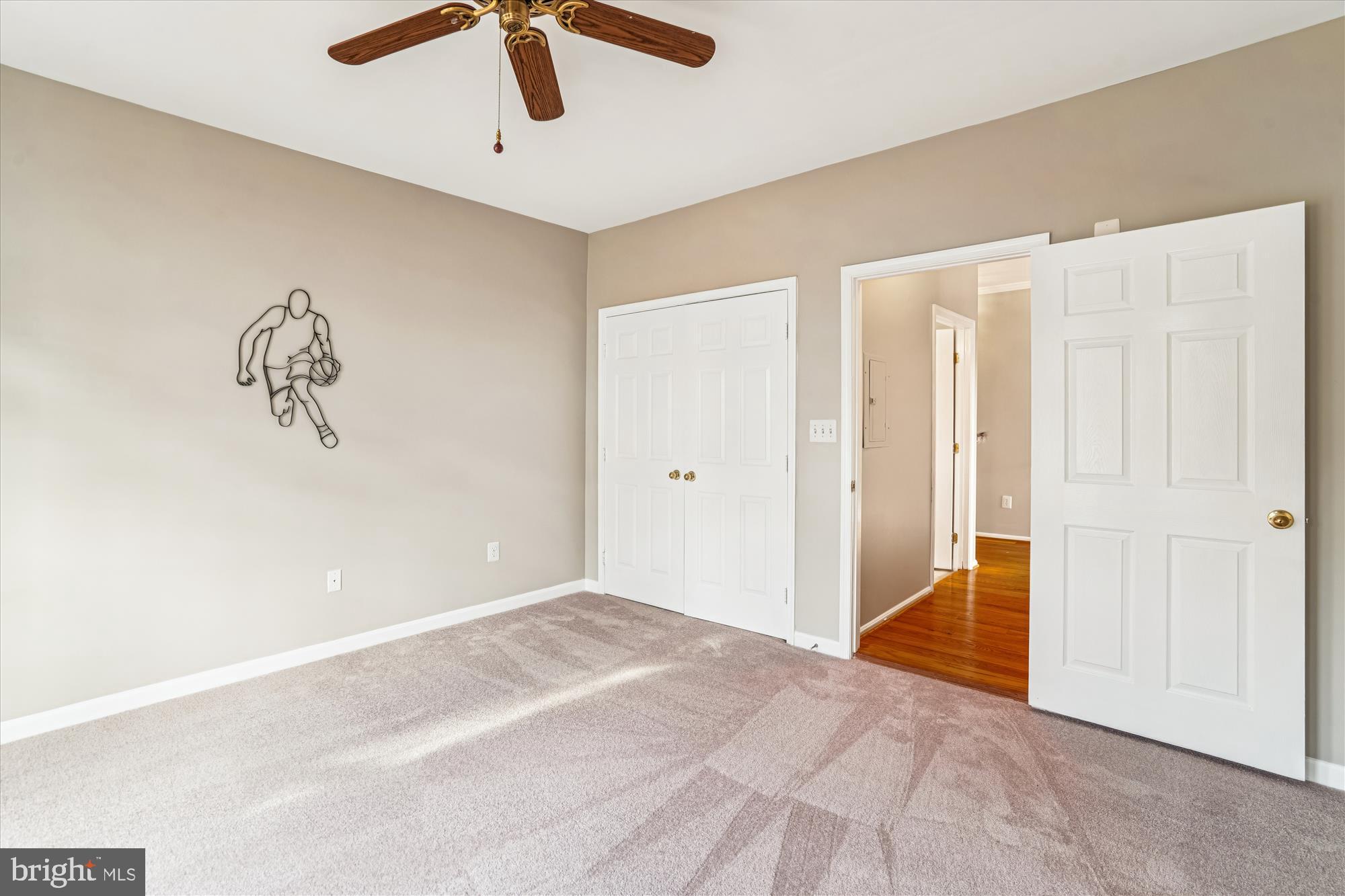 WOODLAND BOWIE CONDO - Residential Lease