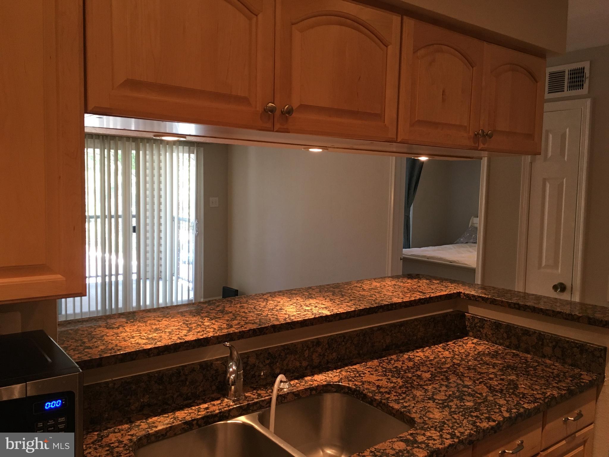 POINTE AT PARK CENTER - Residential Lease